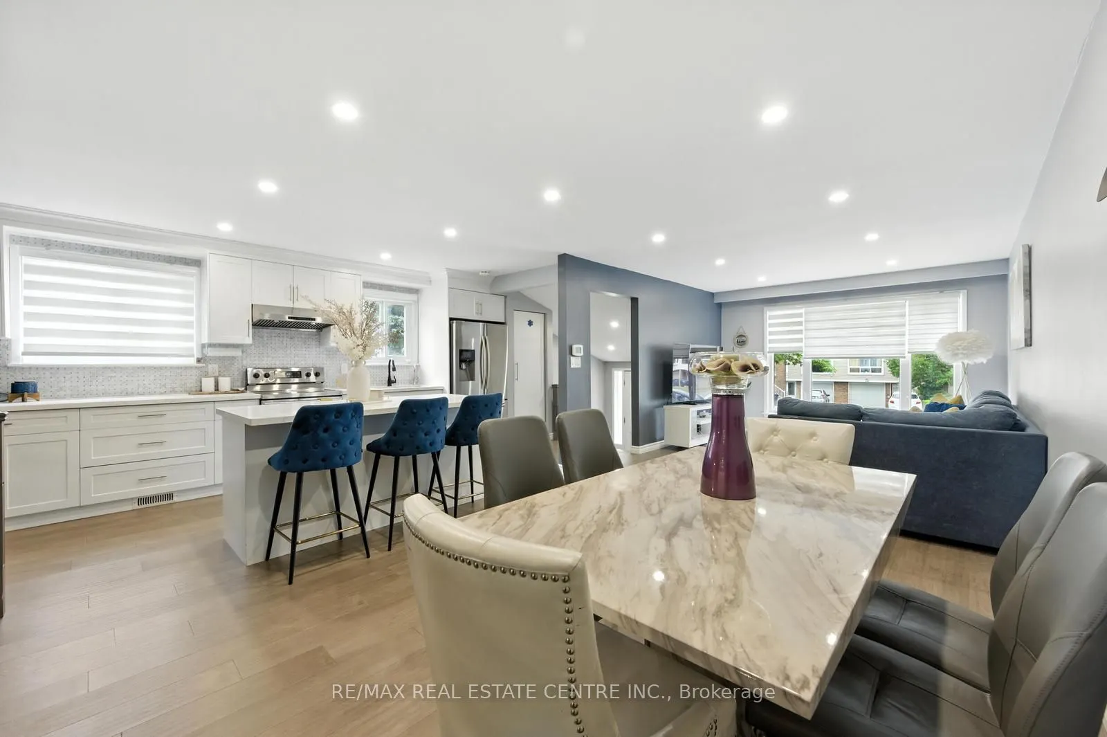 6423 Chaumont Crescent