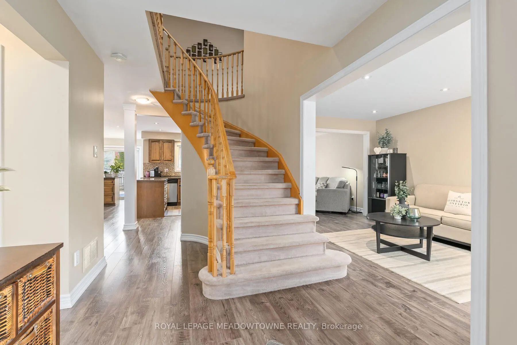 16 Chester Crescent S