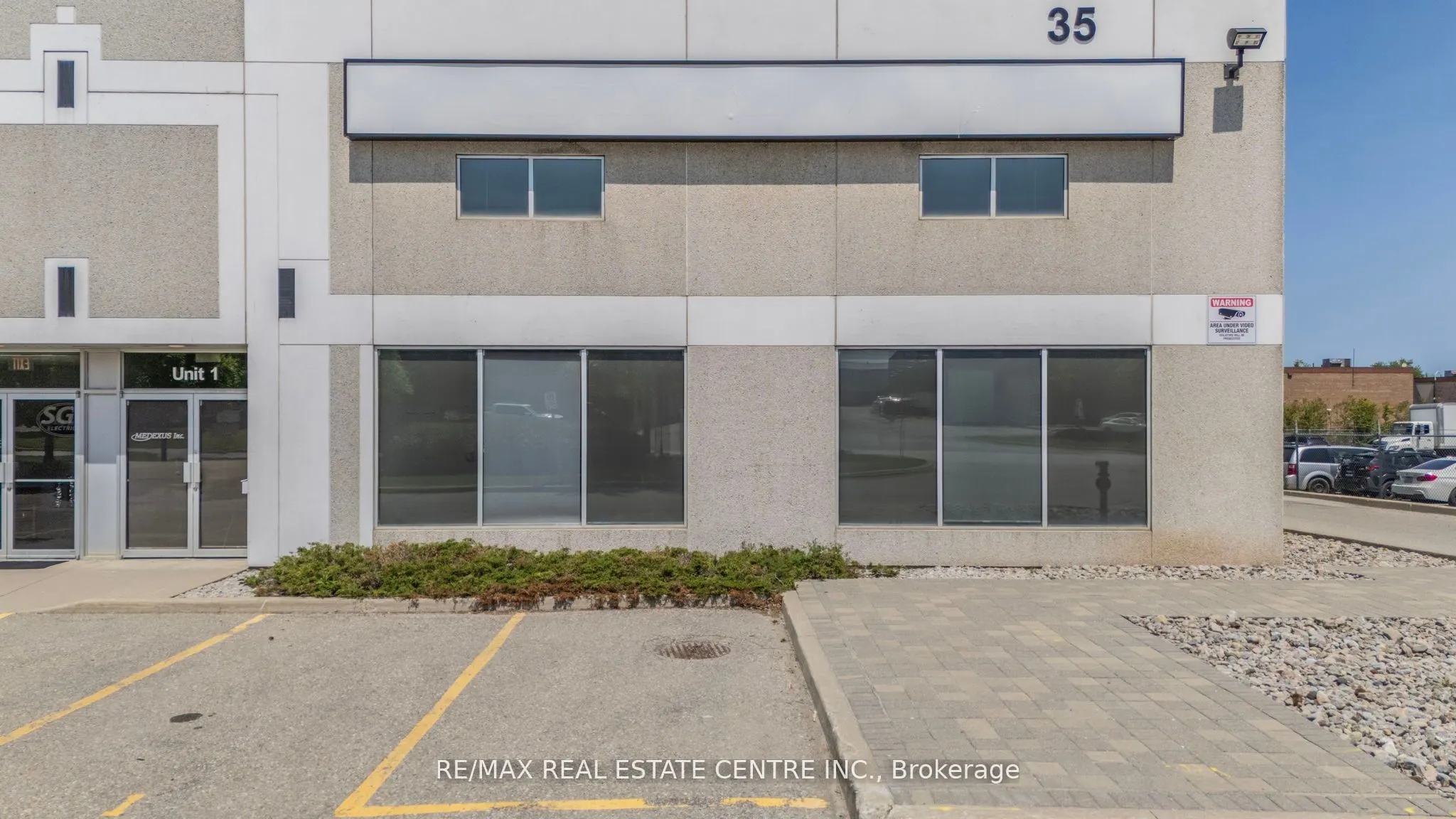 35 Nixon Road, #1