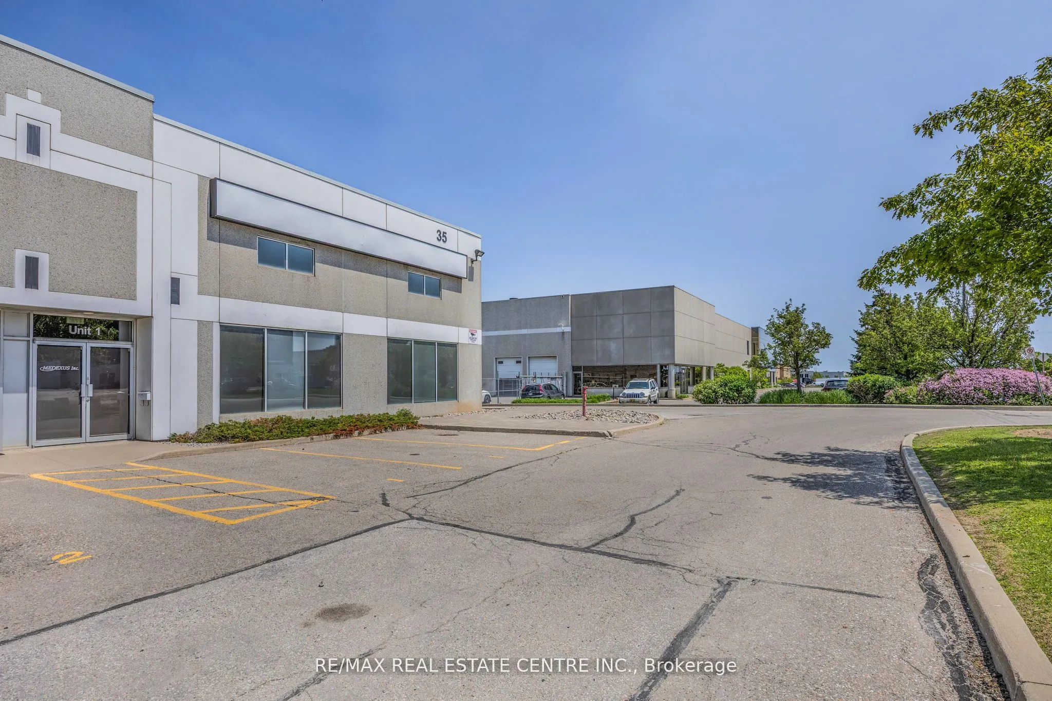 35 Nixon Road, #1