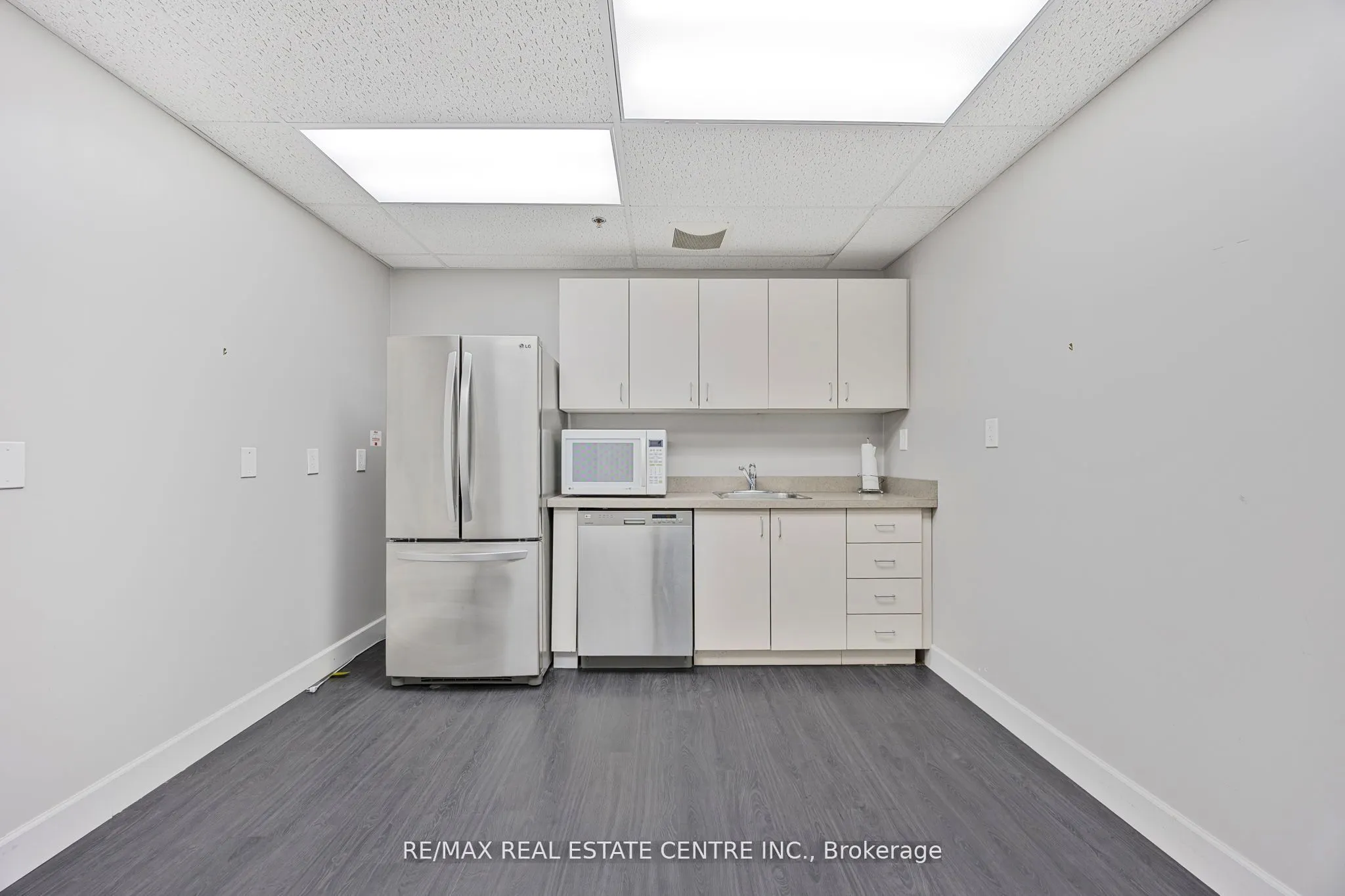 35 Nixon Road, #1