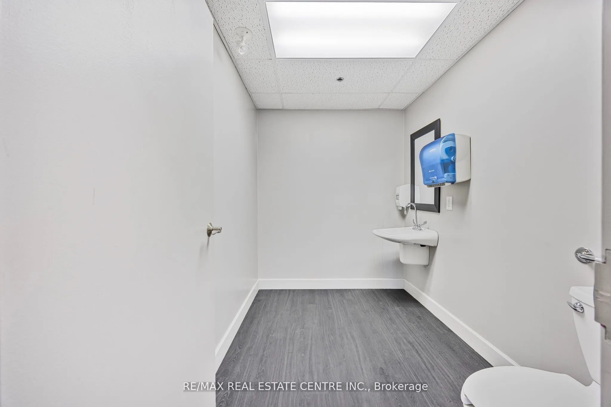35 Nixon Road, #1