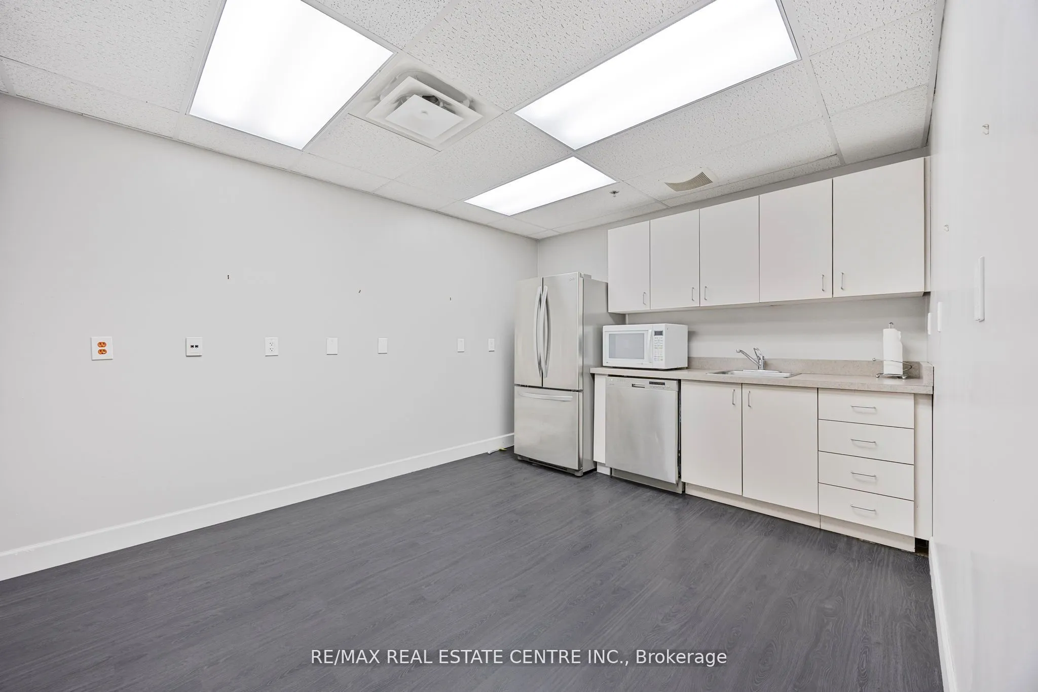 35 Nixon Road, #1