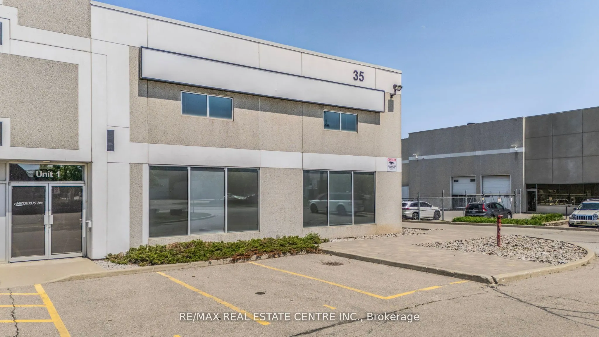 35 Nixon Road, #1