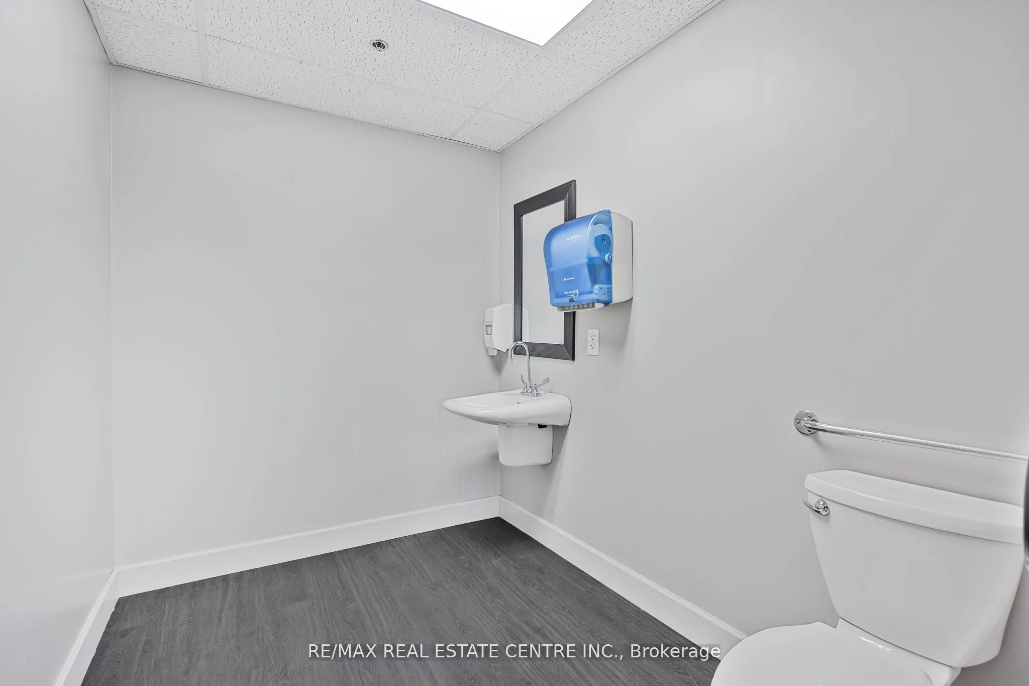 35 Nixon Road, #1