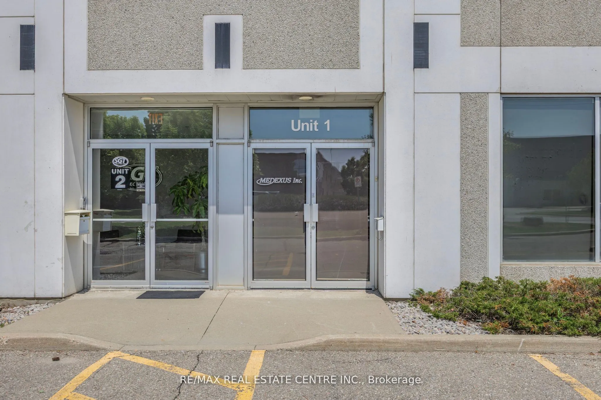 35 Nixon Road, #1