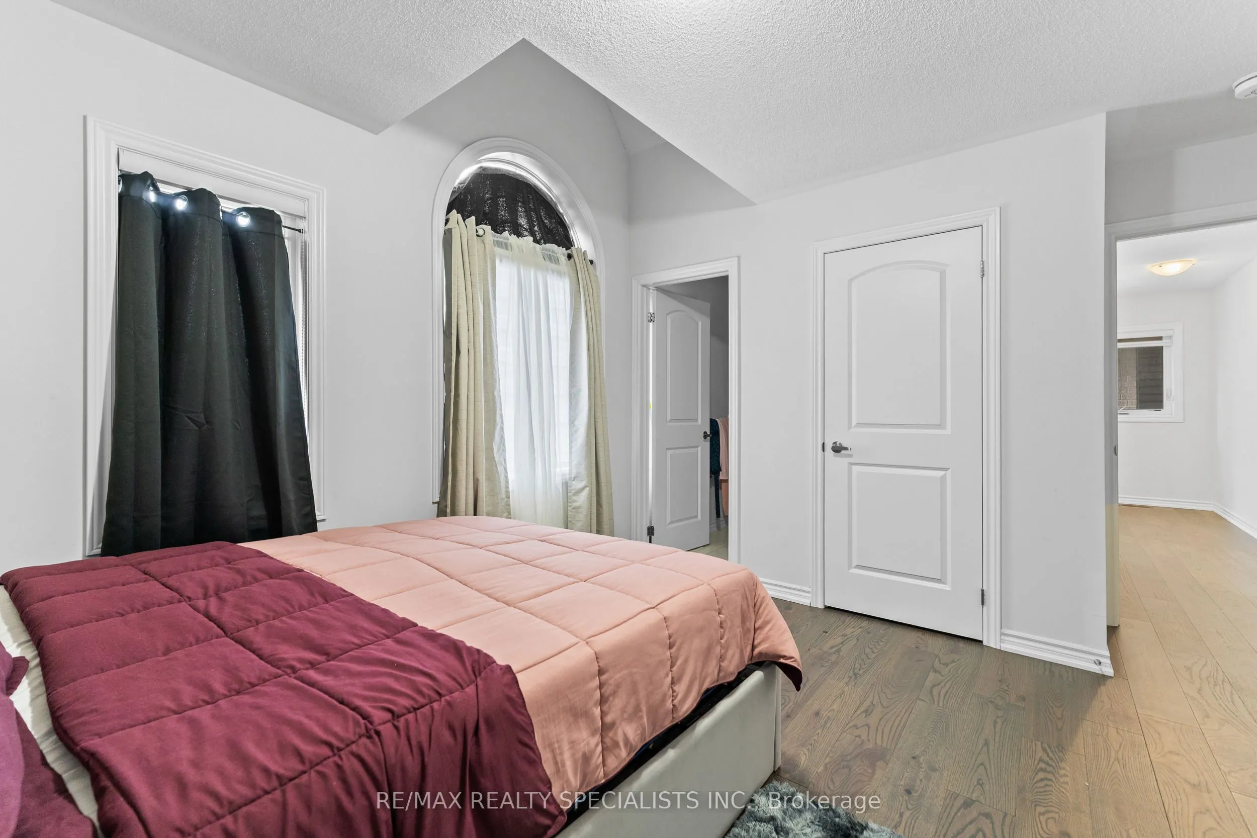24 Wainwright Drive