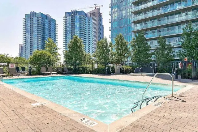 155 Legion Road N, #1601