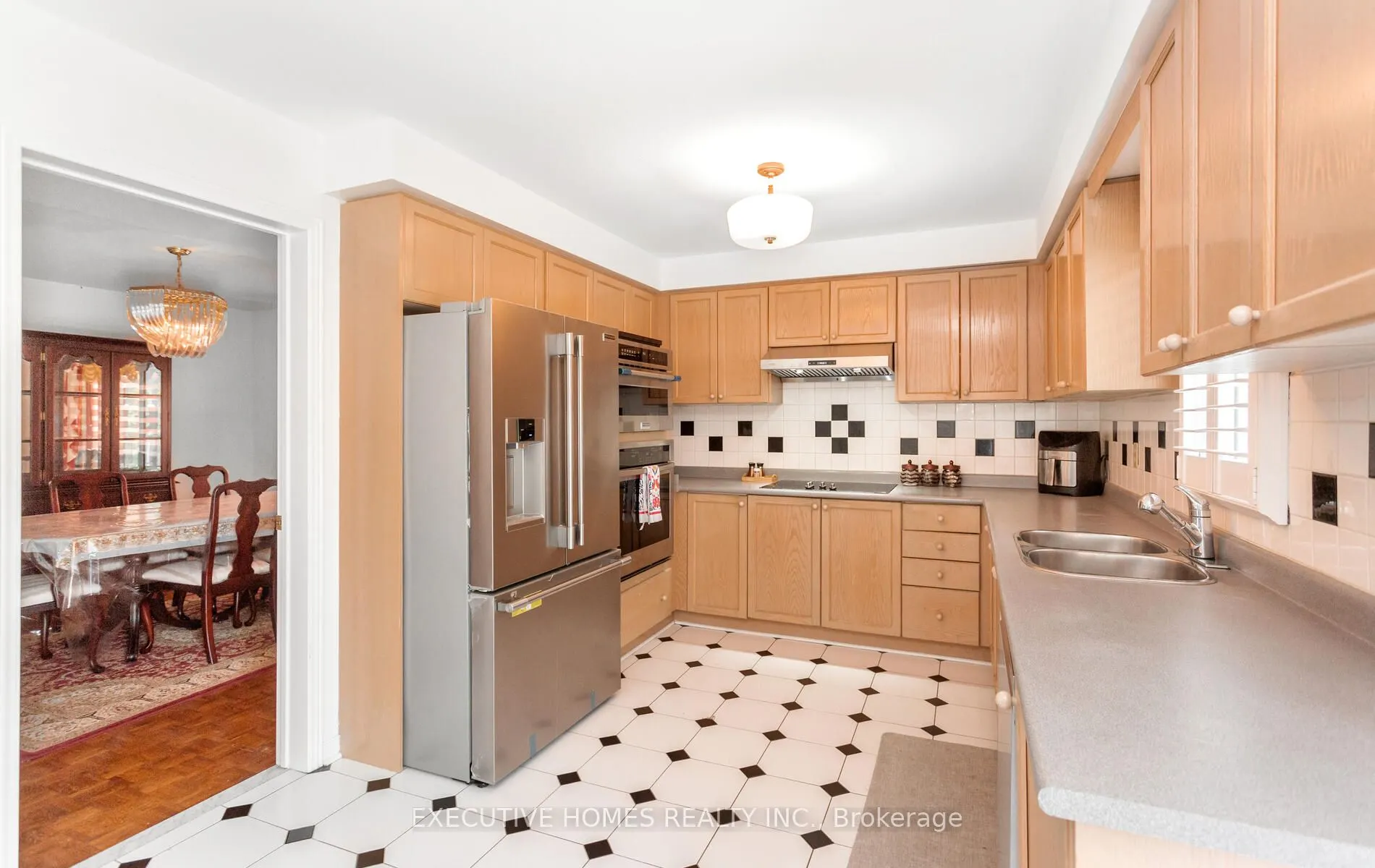 5489 Glen Erin Drive