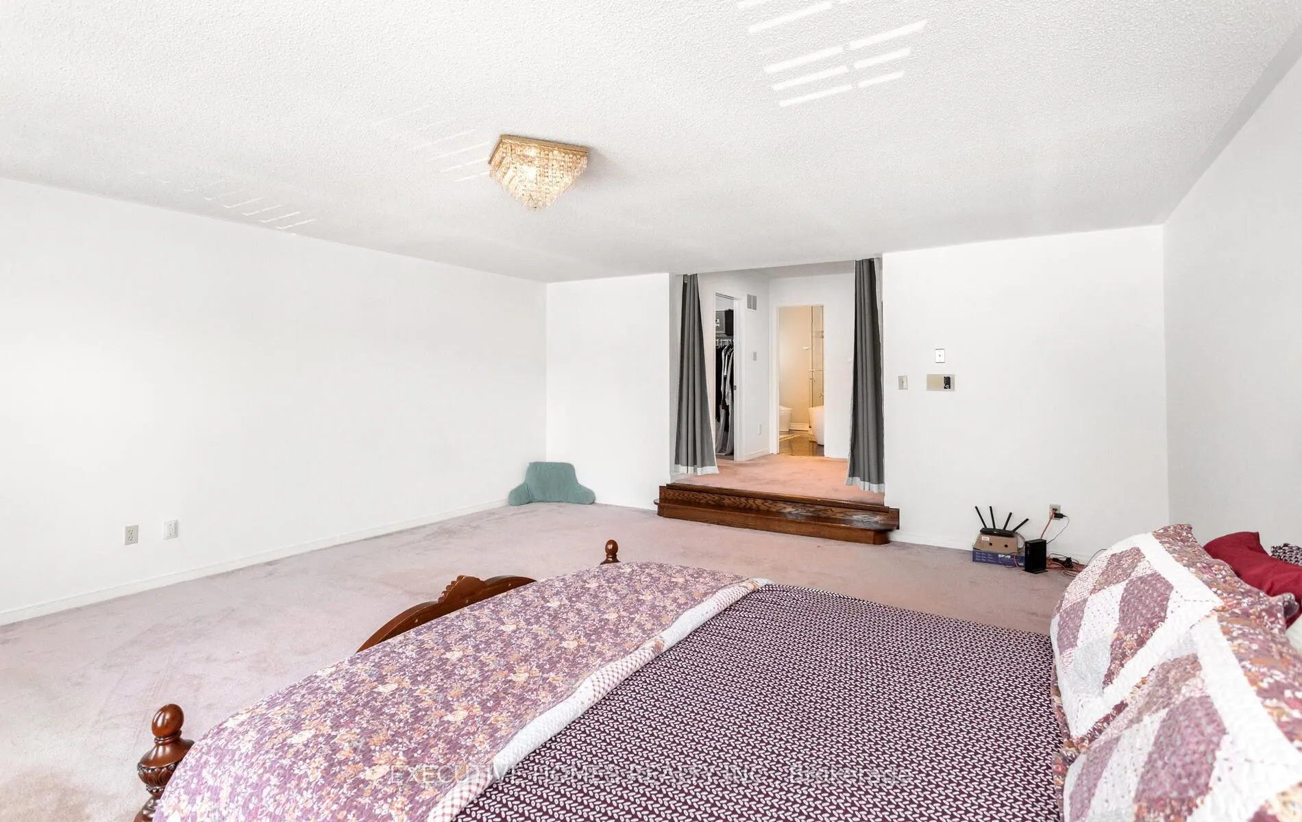5489 Glen Erin Drive