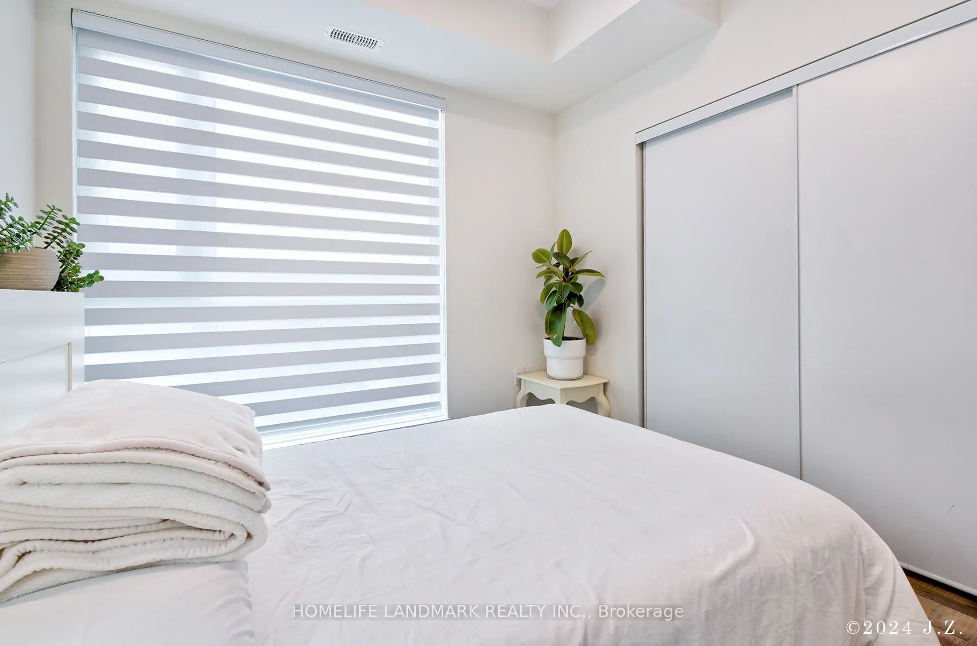 2370 Khalsa Gate, #308