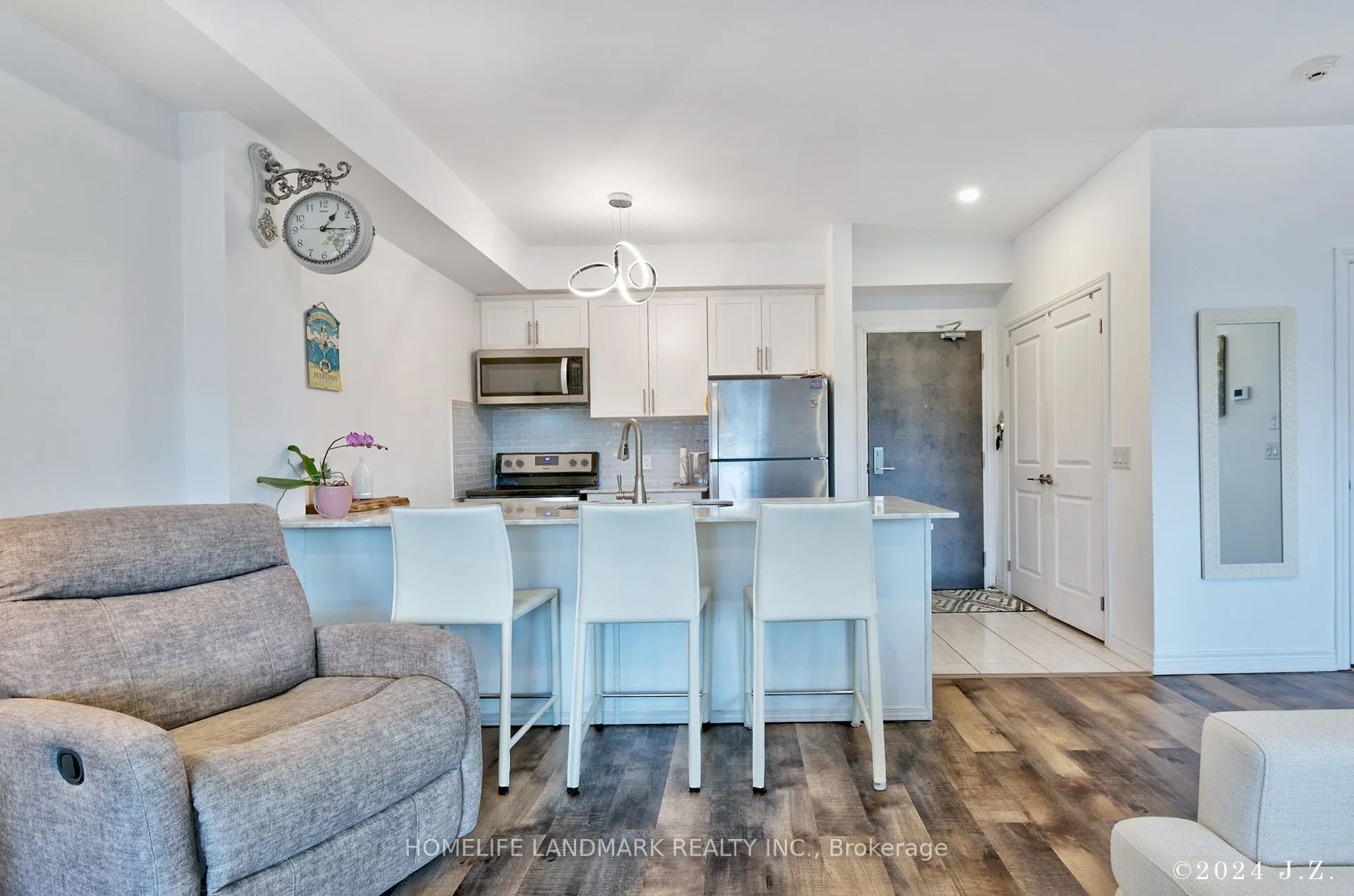 2370 Khalsa Gate, #308