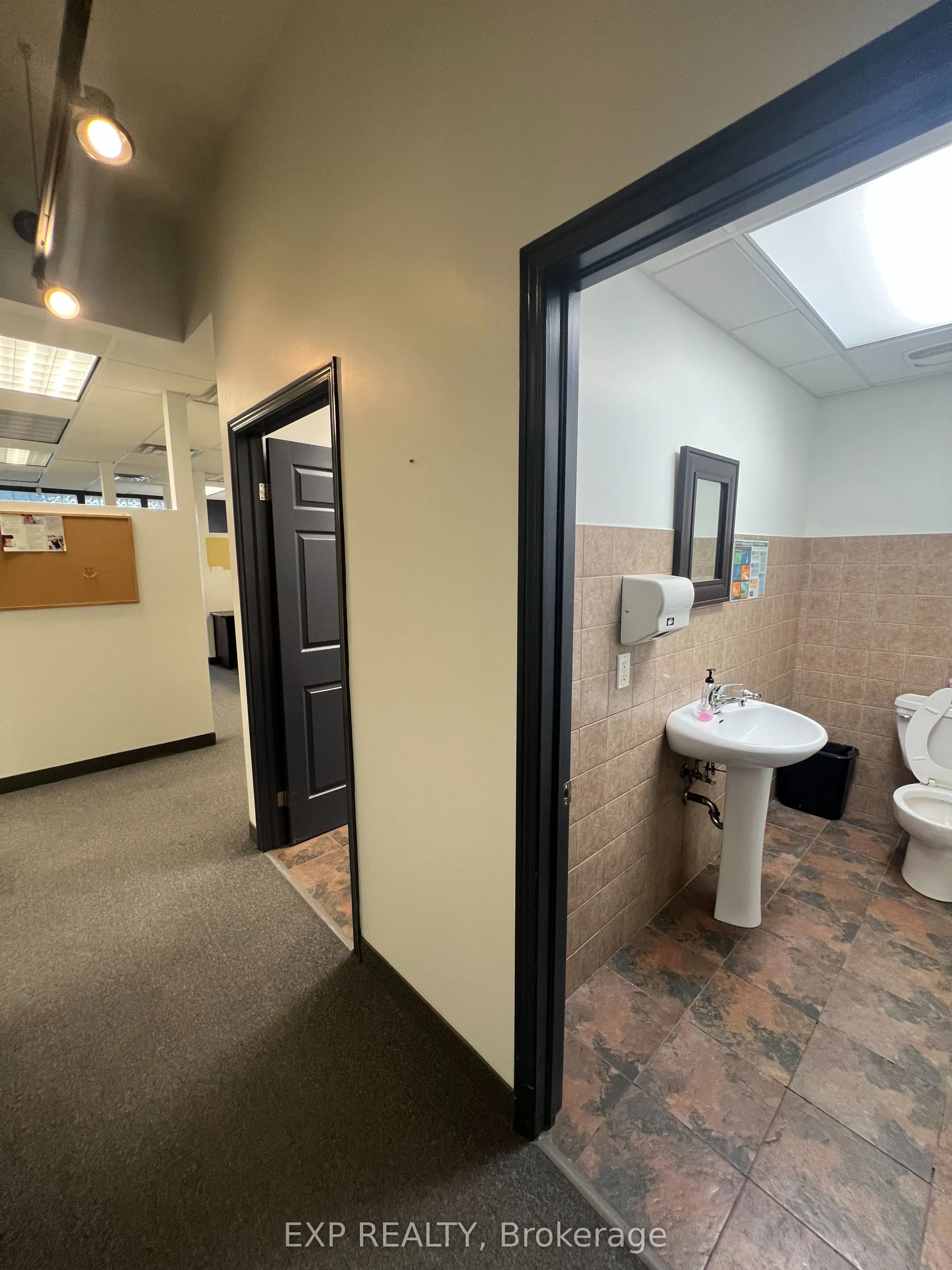 951 Wilson Avenue, #8