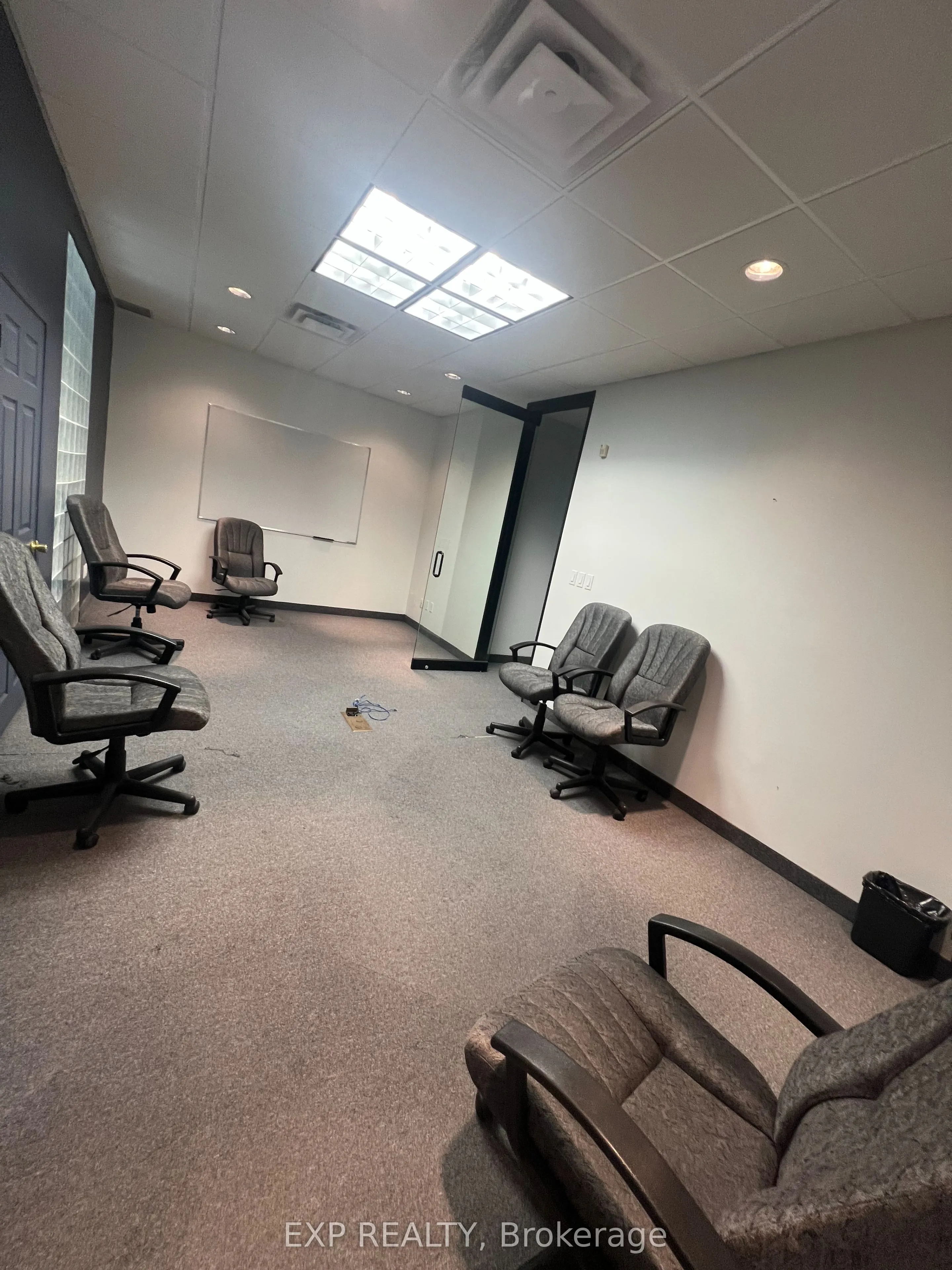 951 Wilson Avenue, #8