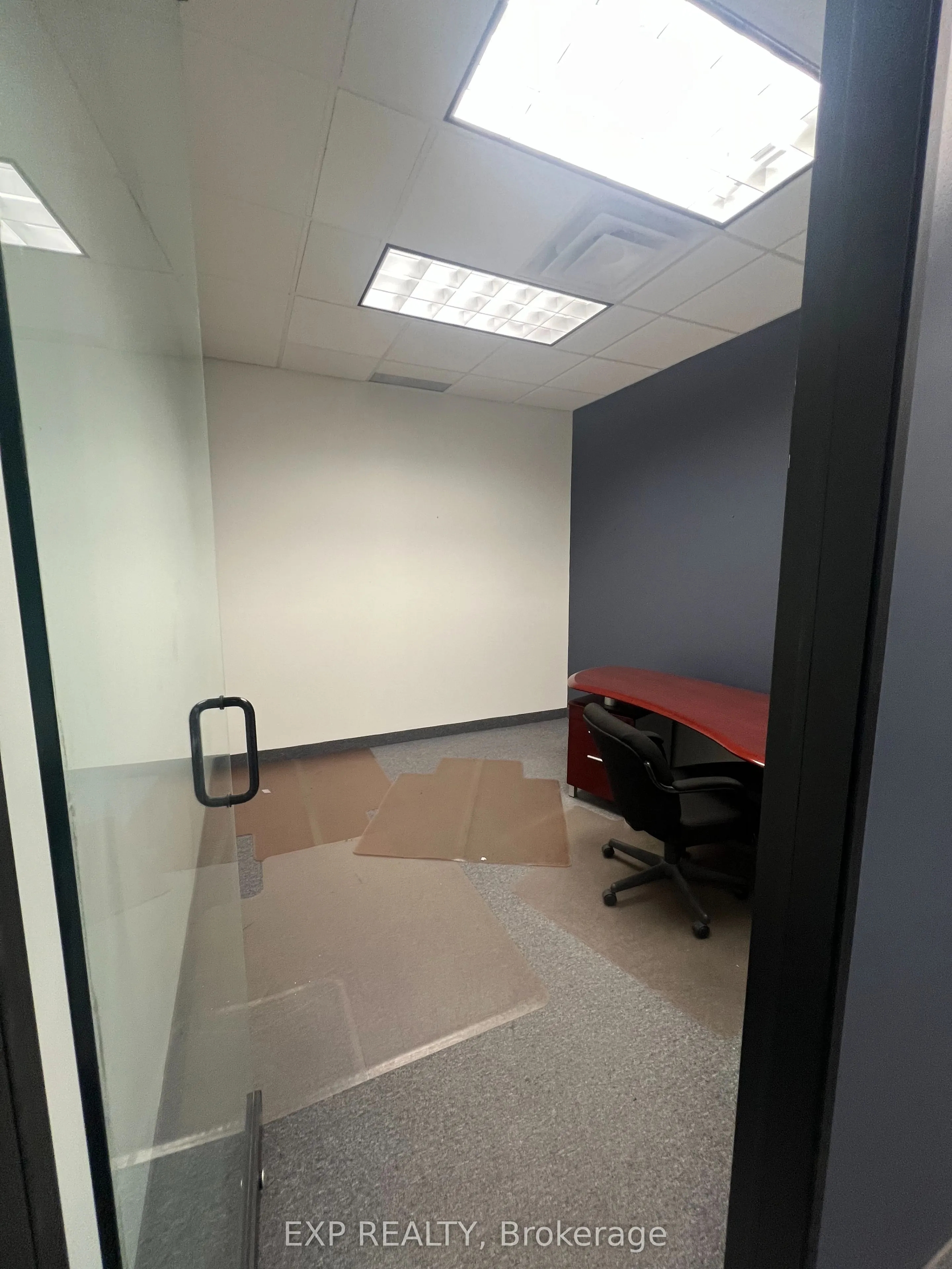 951 Wilson Avenue, #8