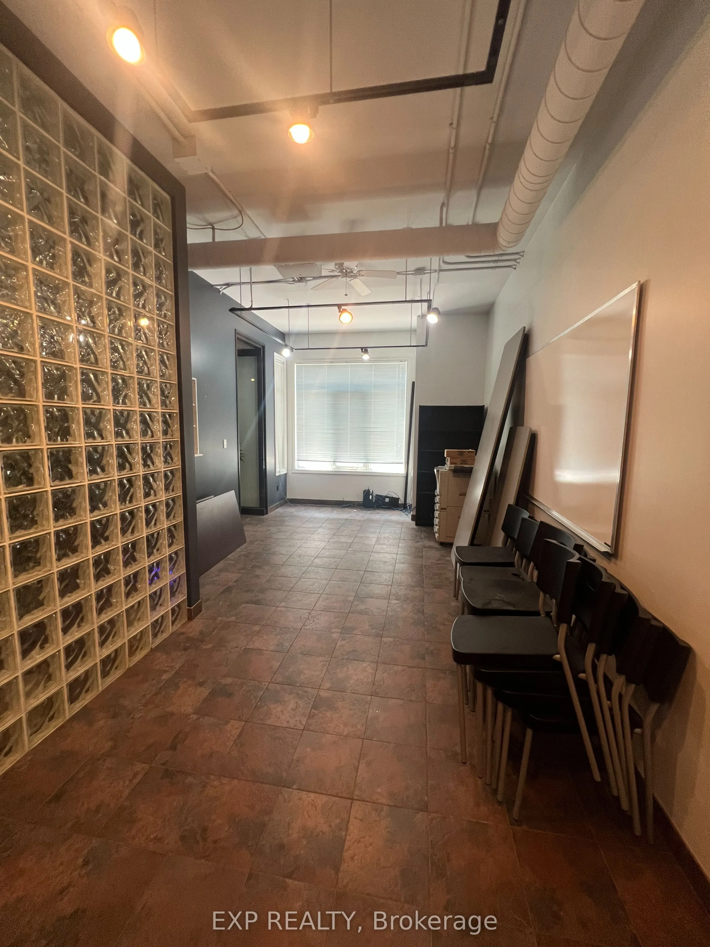 951 Wilson Avenue, #8