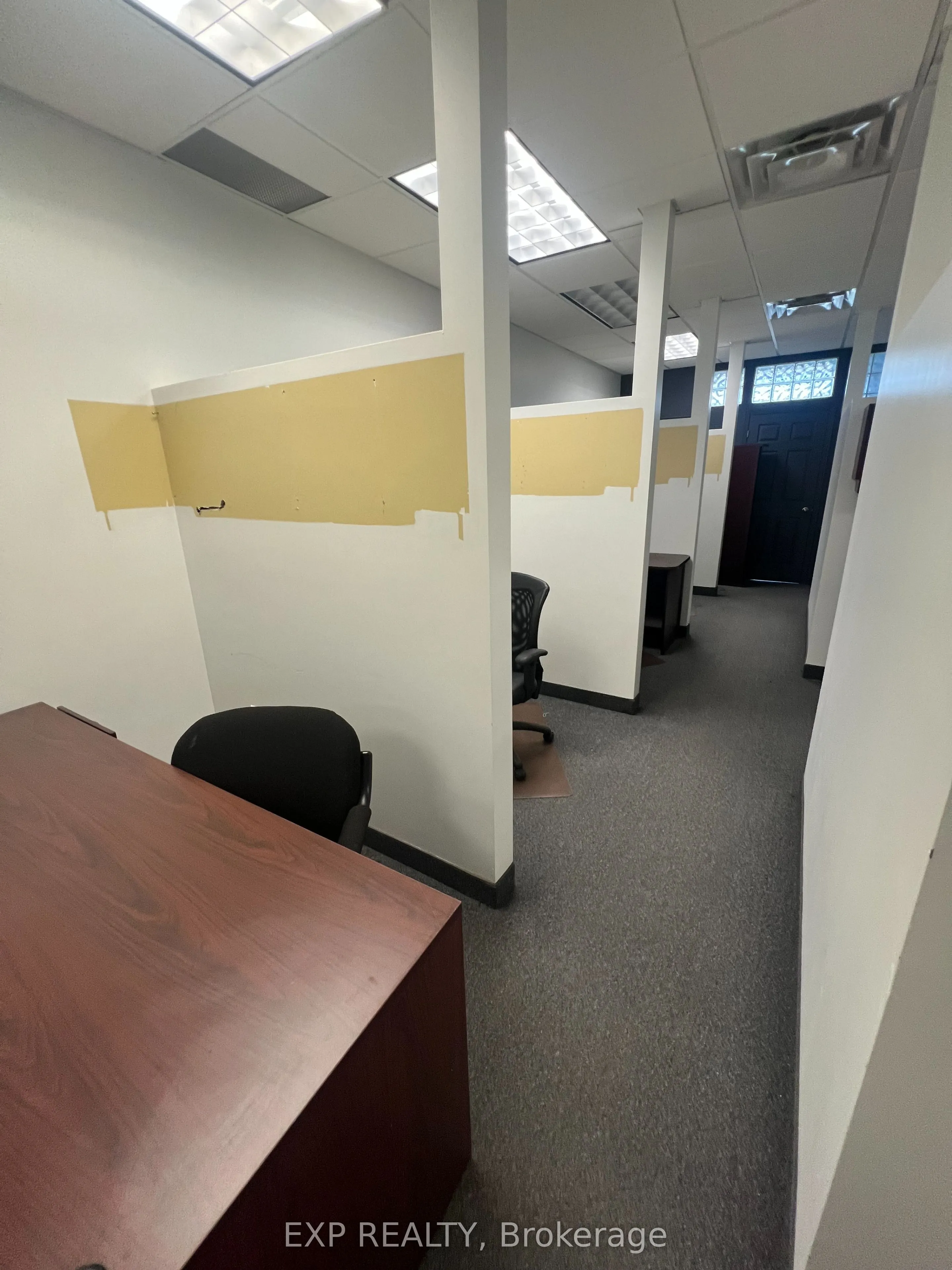 951 Wilson Avenue, #8