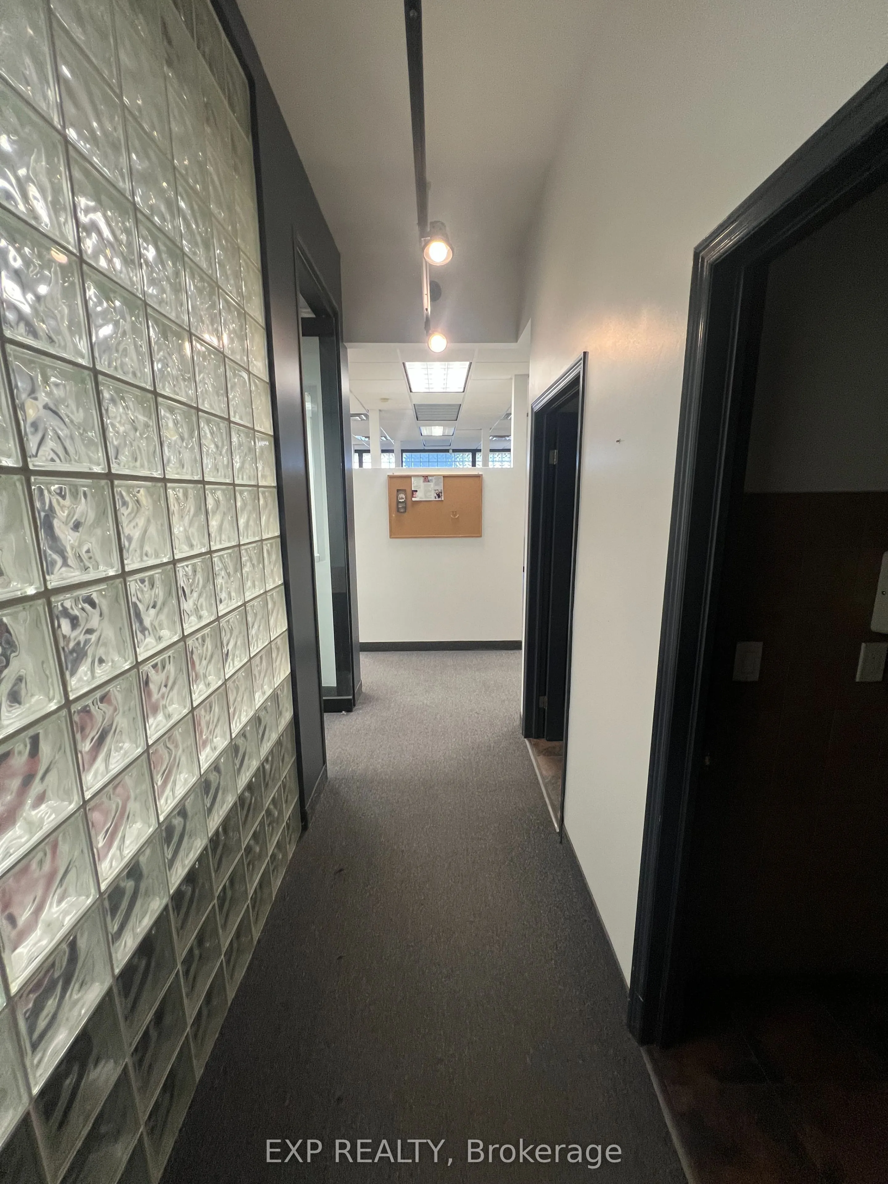 951 Wilson Avenue, #8