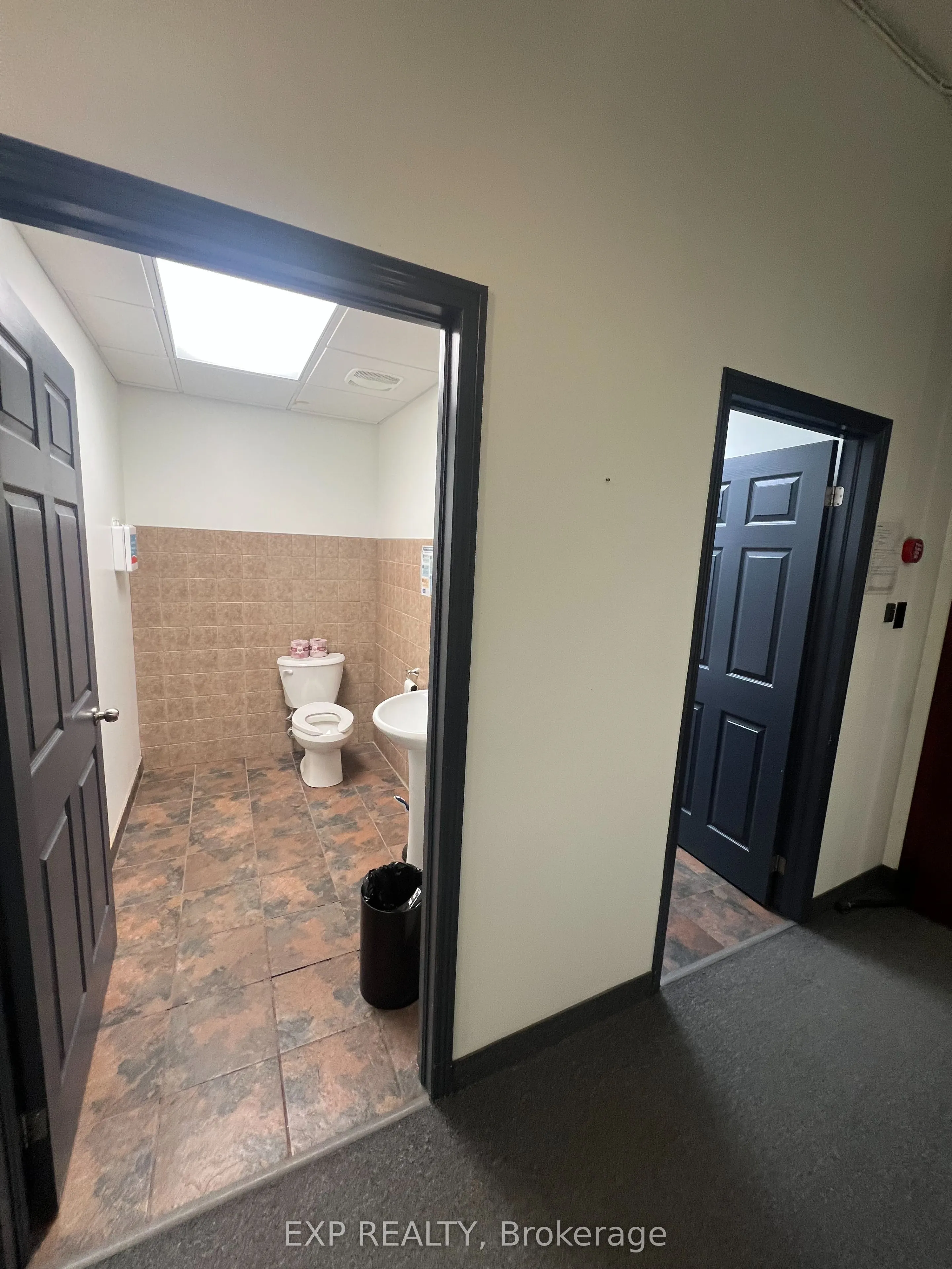 951 Wilson Avenue, #8