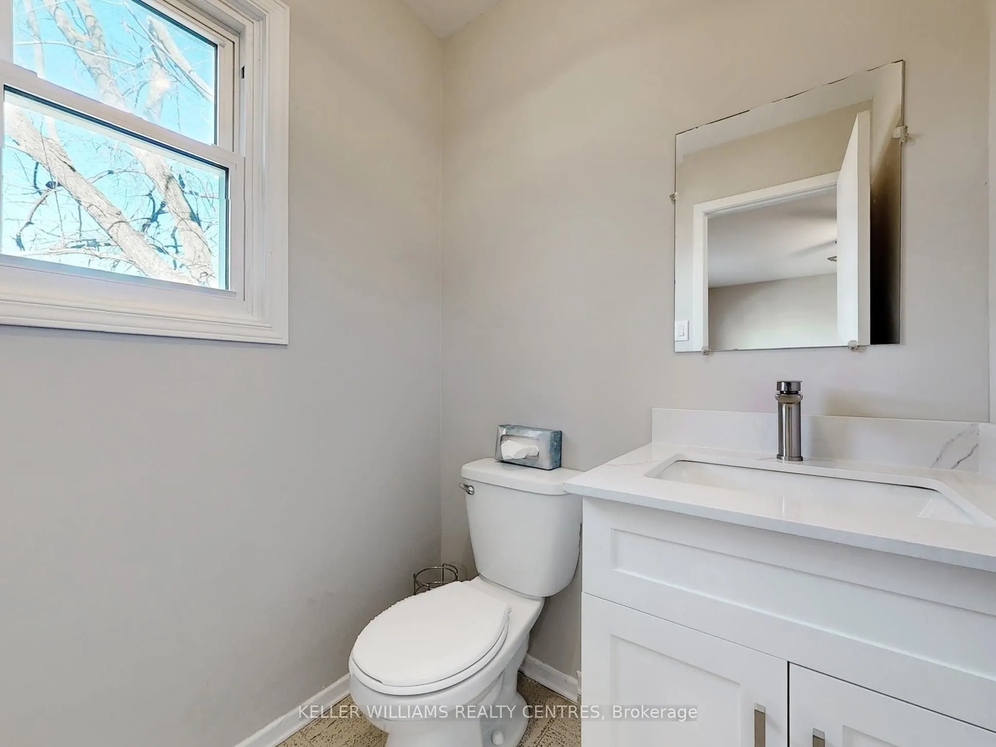 2825 Gananoque Drive, #43