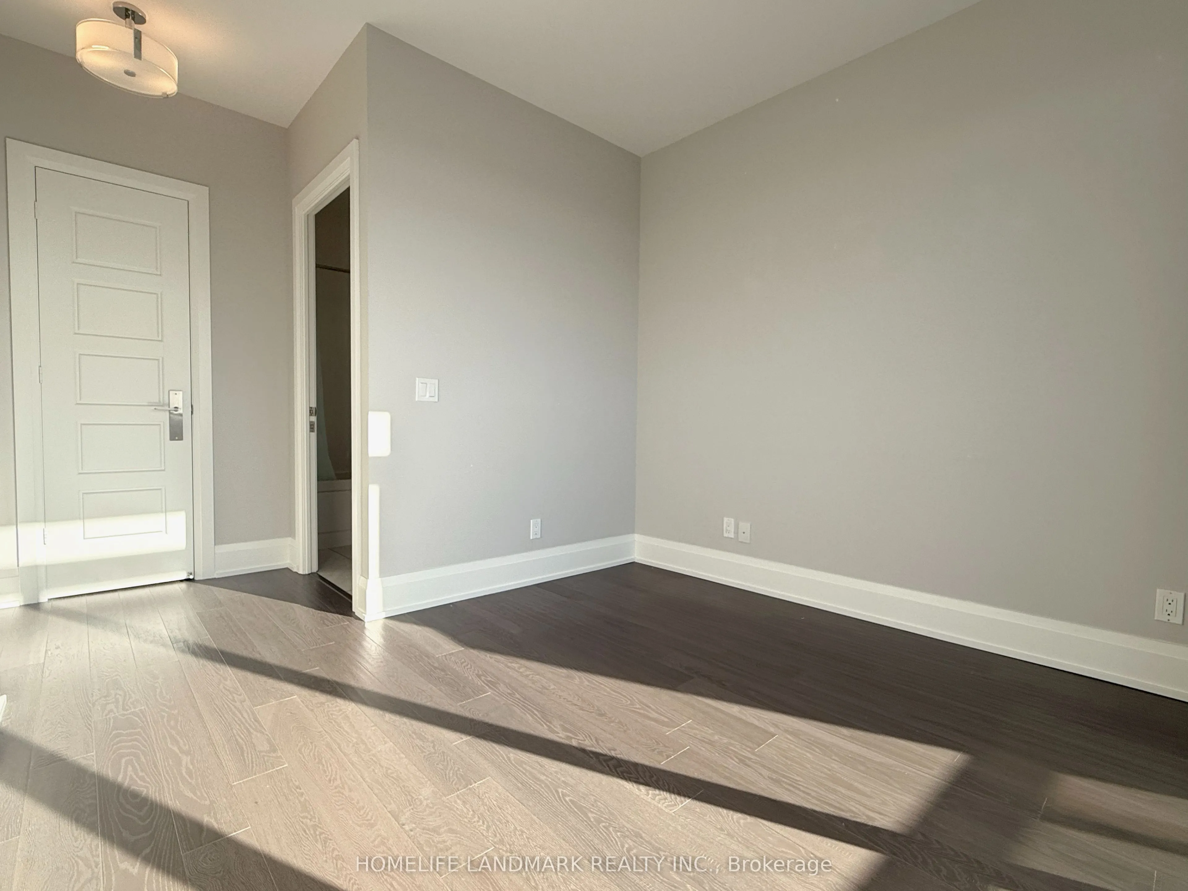 56 Annie Craig Drive, #LPH05