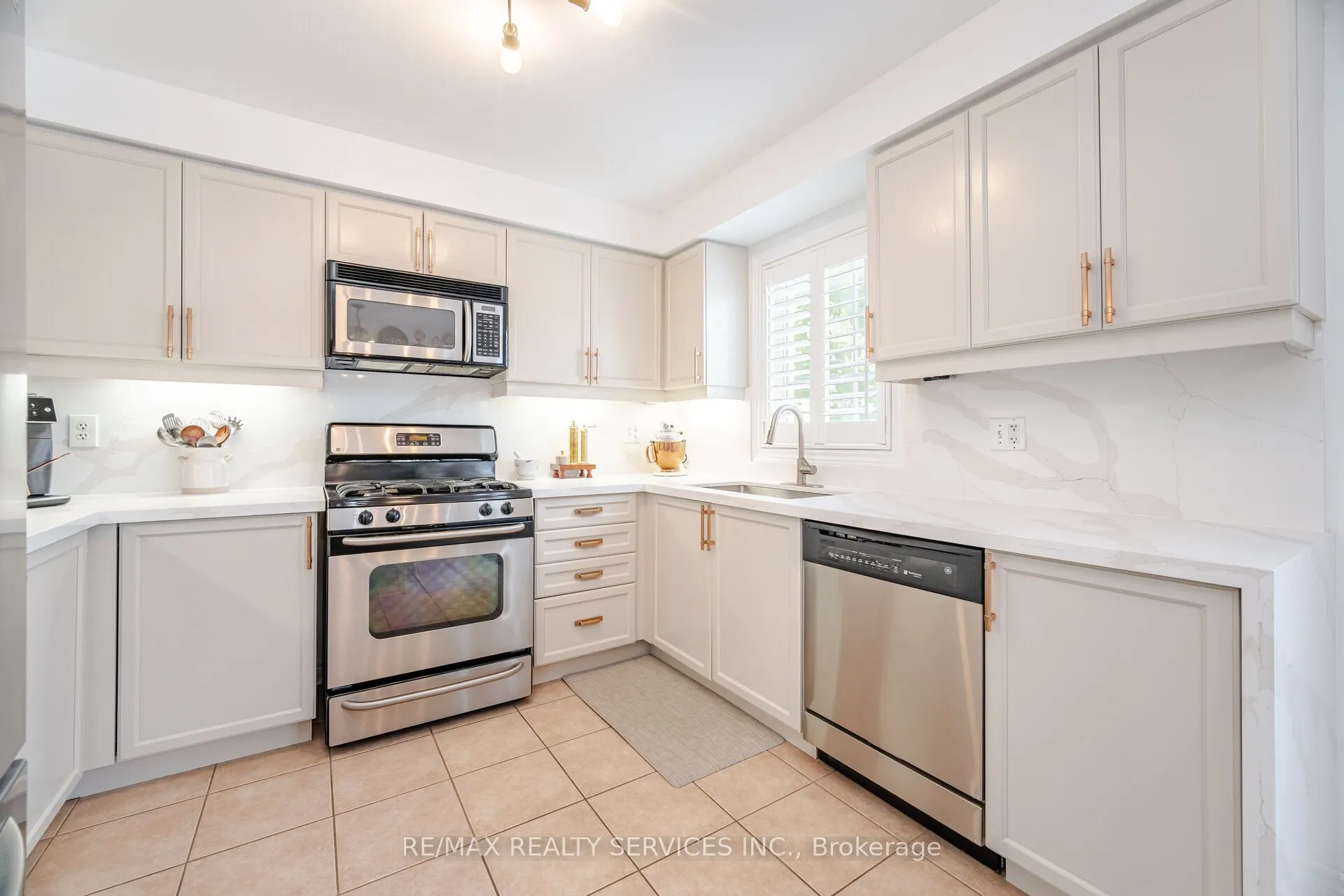 105 Sugarhill Drive