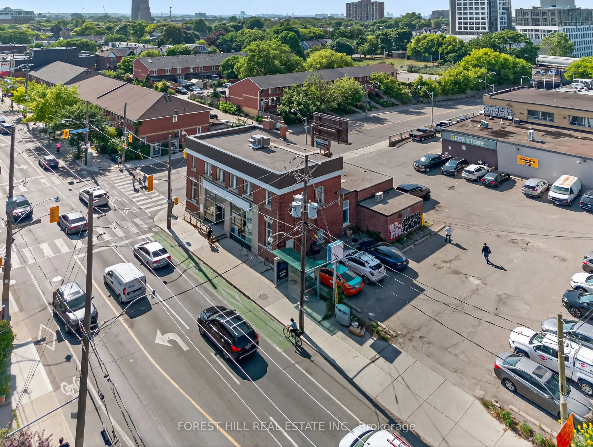 1502-1504 Dupont Street