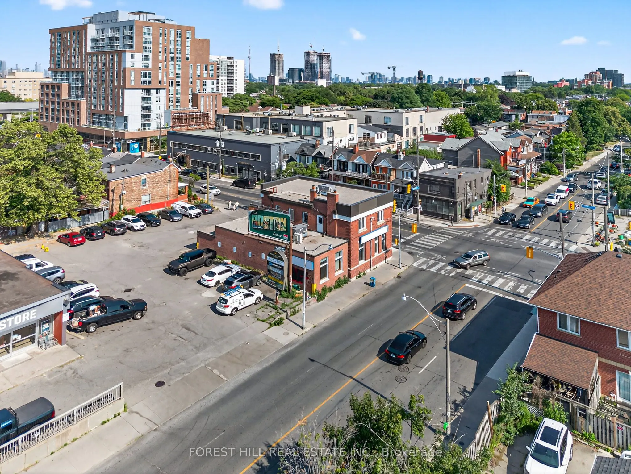 1502-1504 Dupont Street