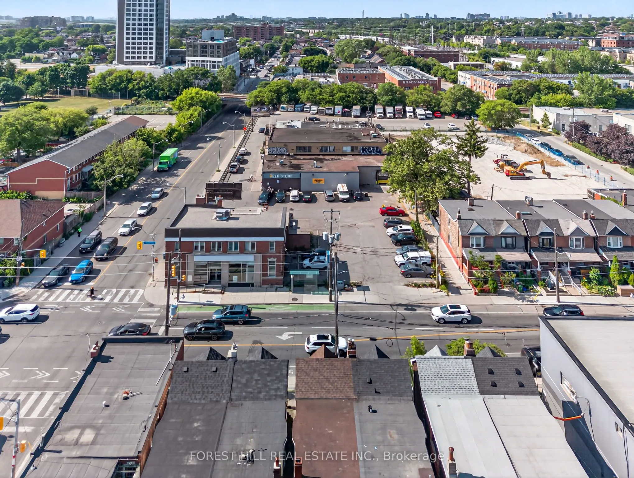 1502-1504 Dupont Street