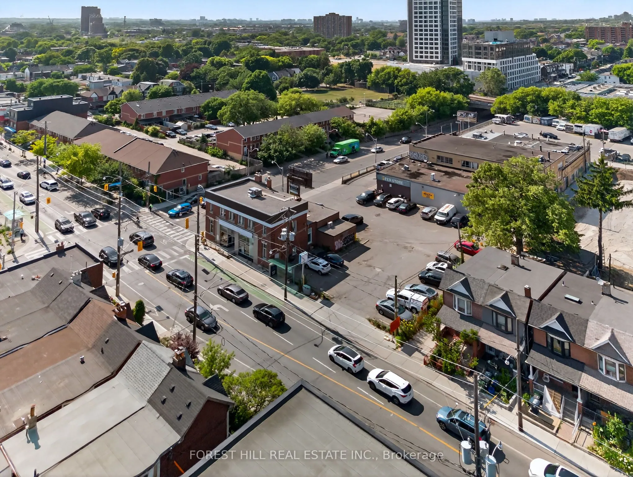 1502-1504 Dupont Street
