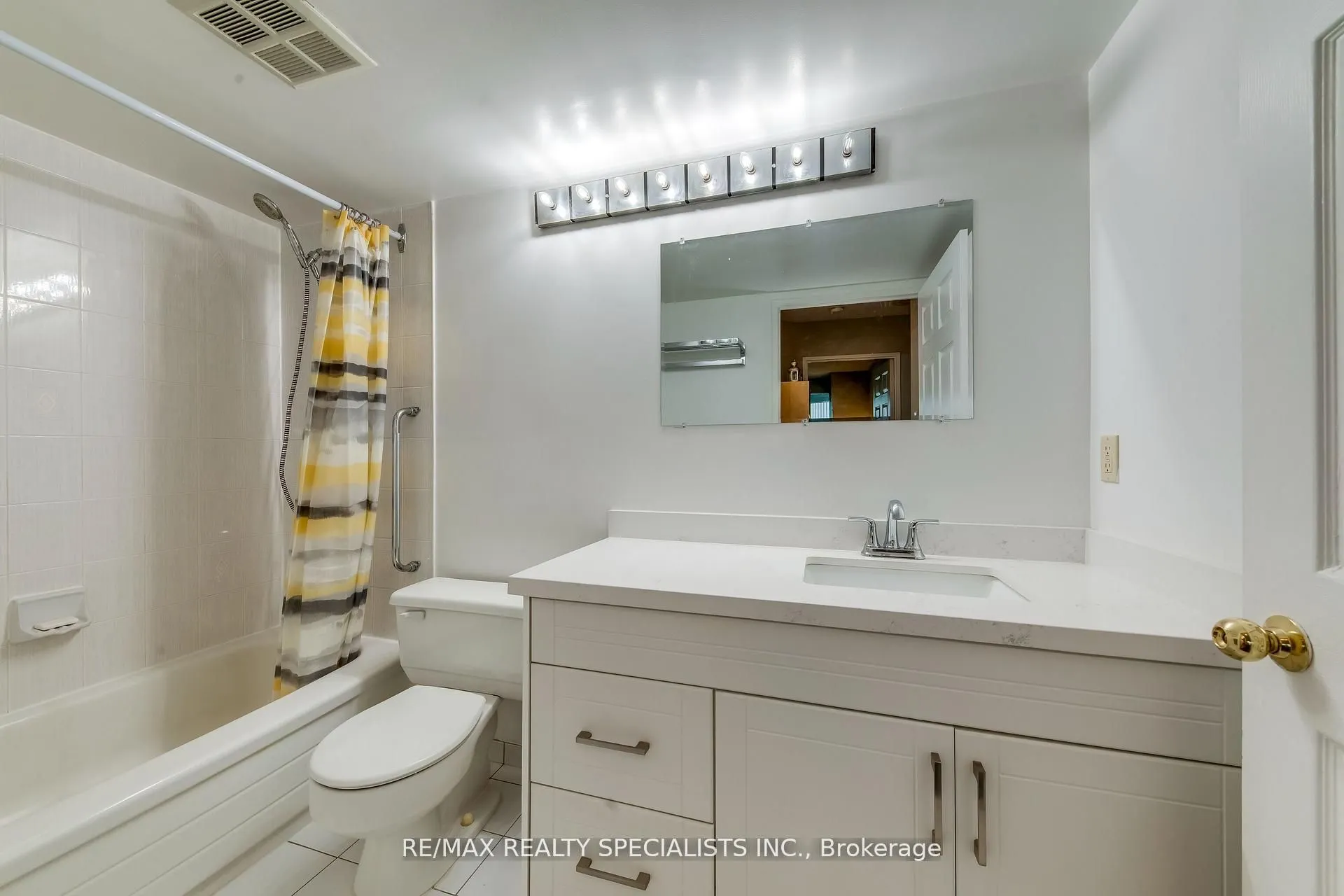 2177 Burnhamthorpe Road, #1112