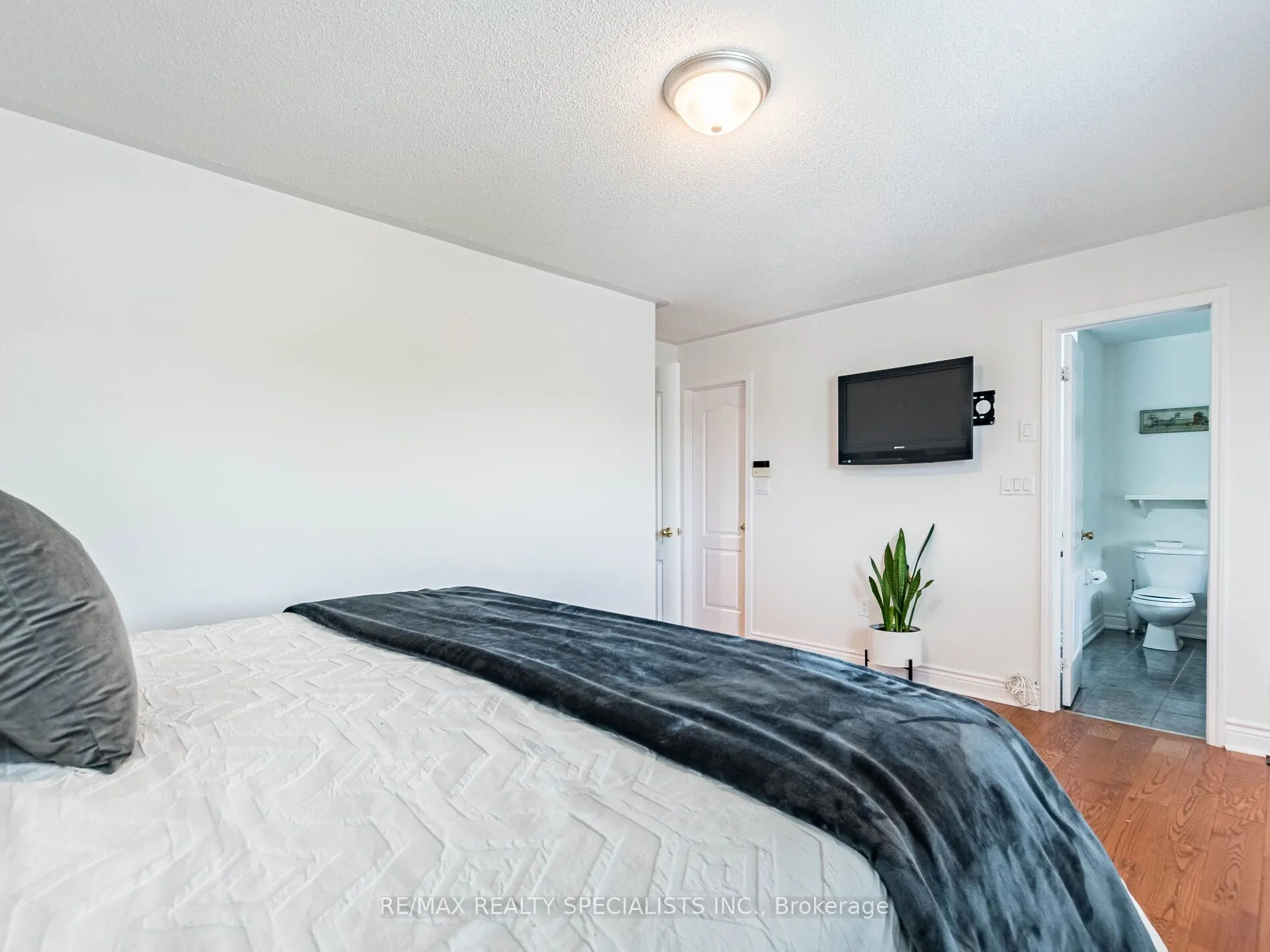 1776 Samuelson Circle