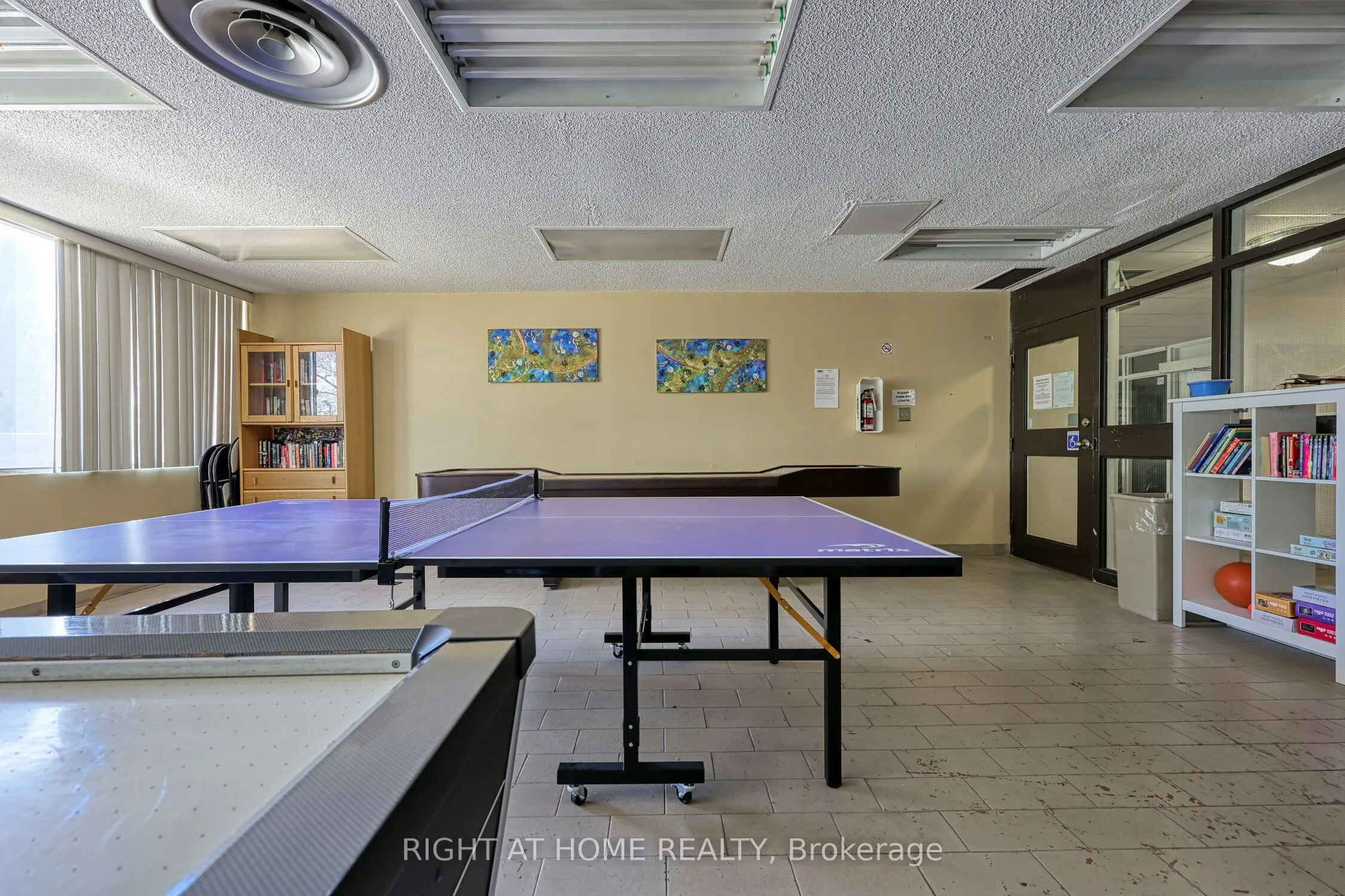 1580 Mississauga Valley, #205