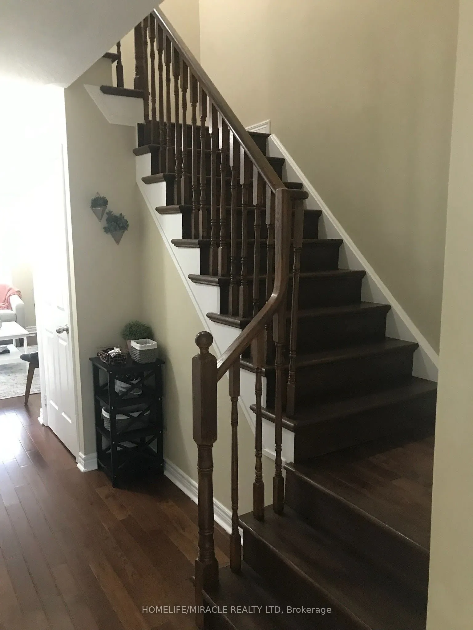 40 Ridgemore Crescent, #Upper