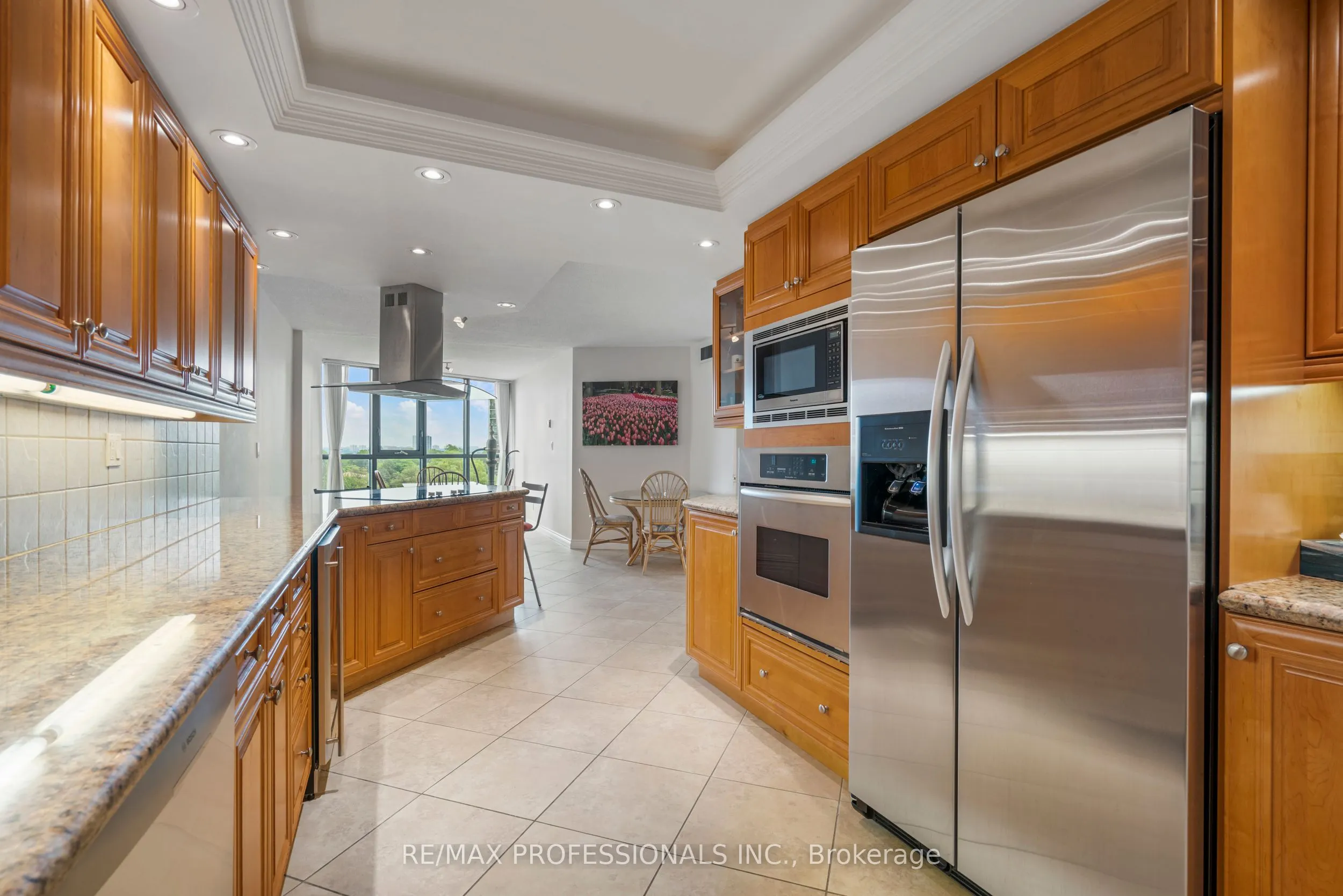 2000 Islington Avenue, #912