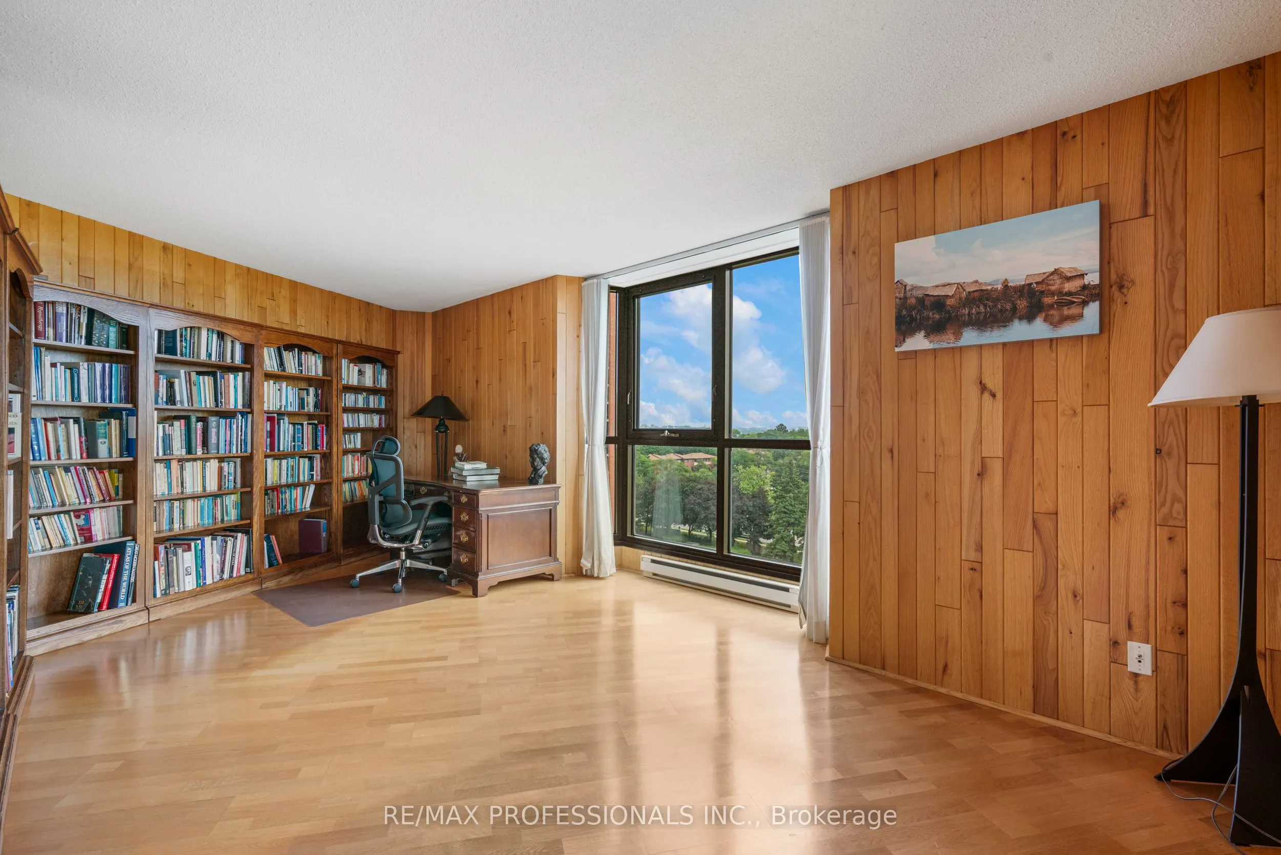 2000 Islington Avenue, #912