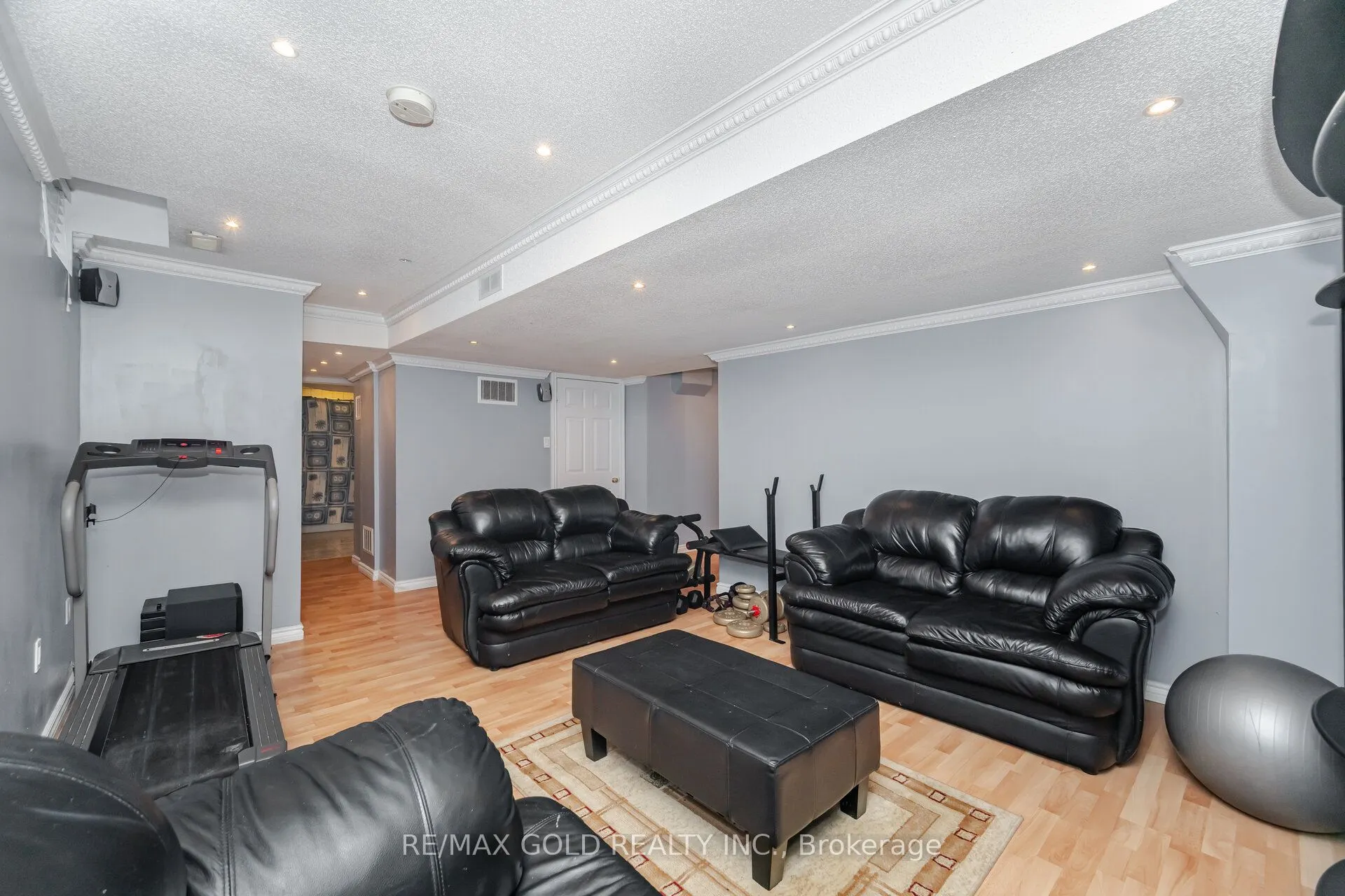 5 Summershade Street