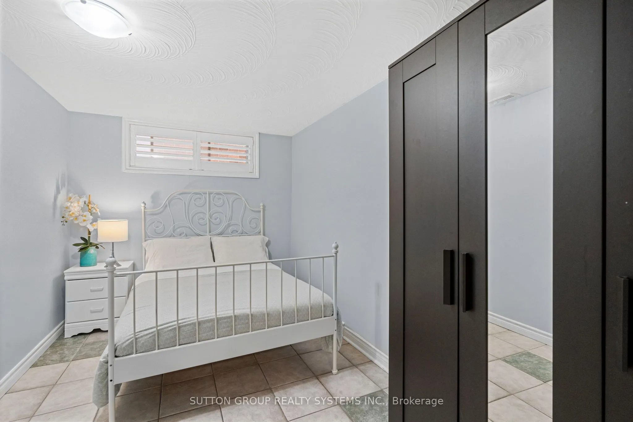 732 Royal York Road
