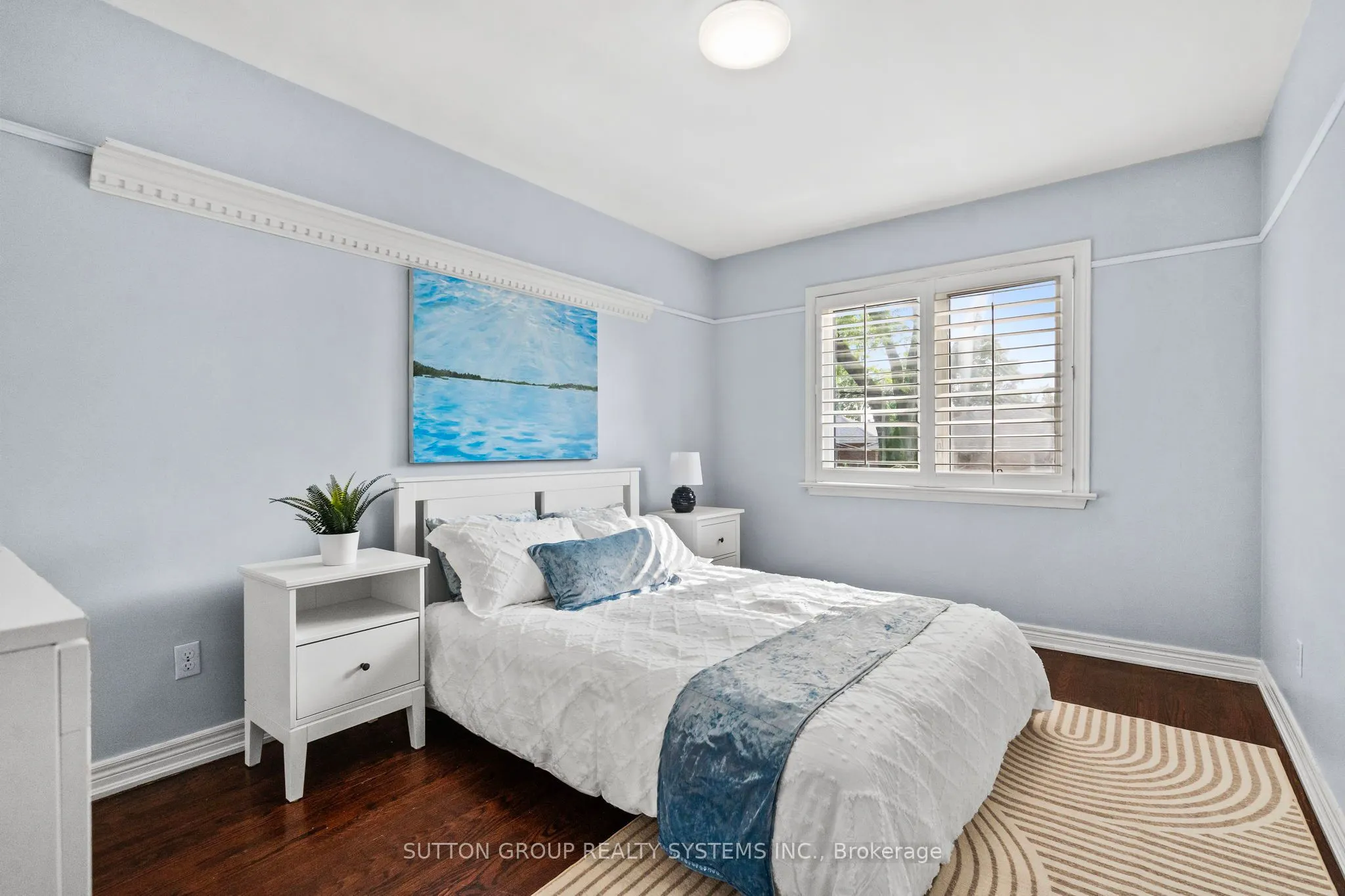 732 Royal York Road