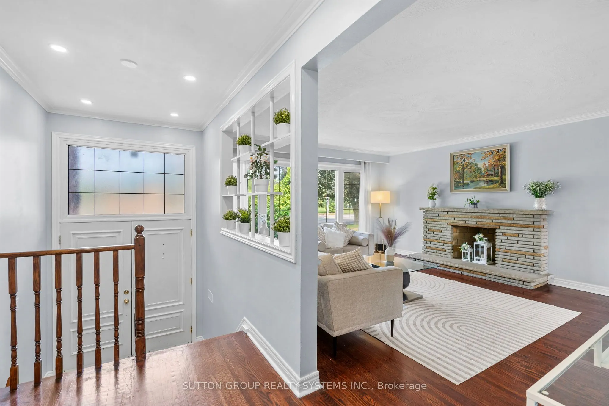 732 Royal York Road