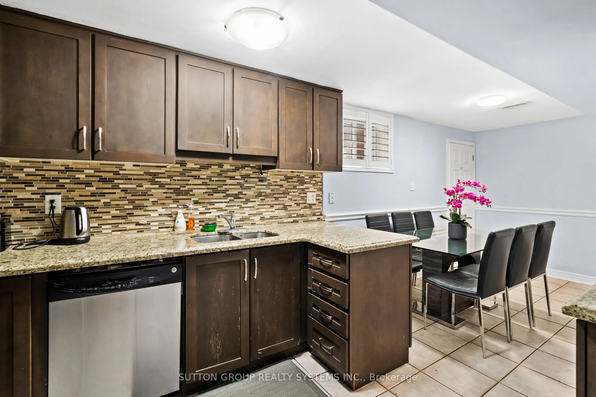 732 Royal York Road