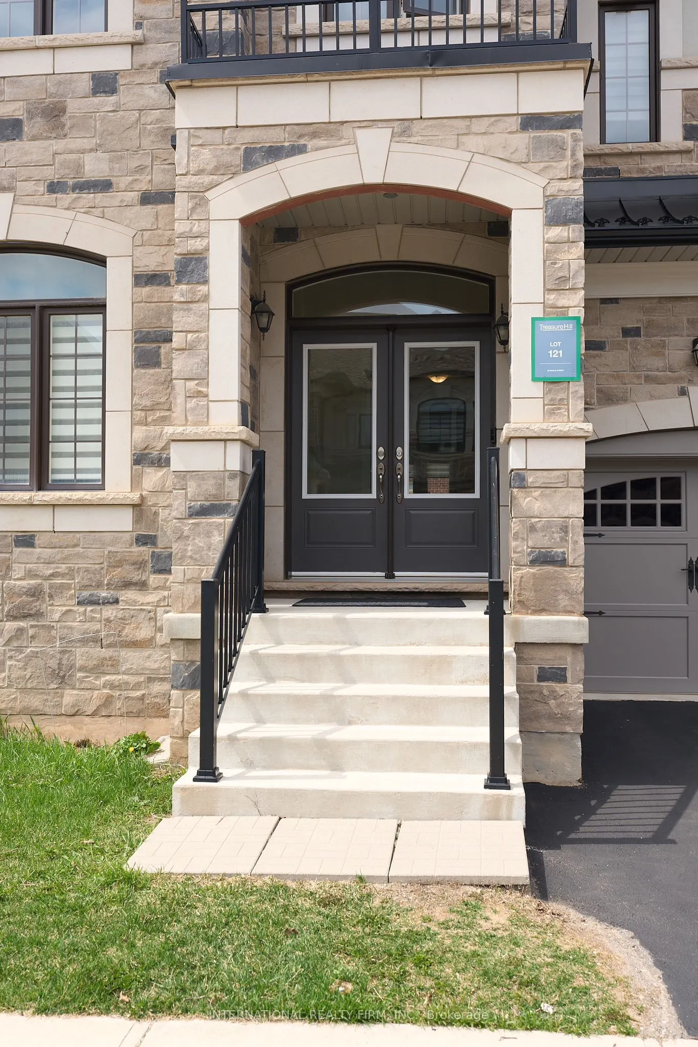 63 Merlin Street