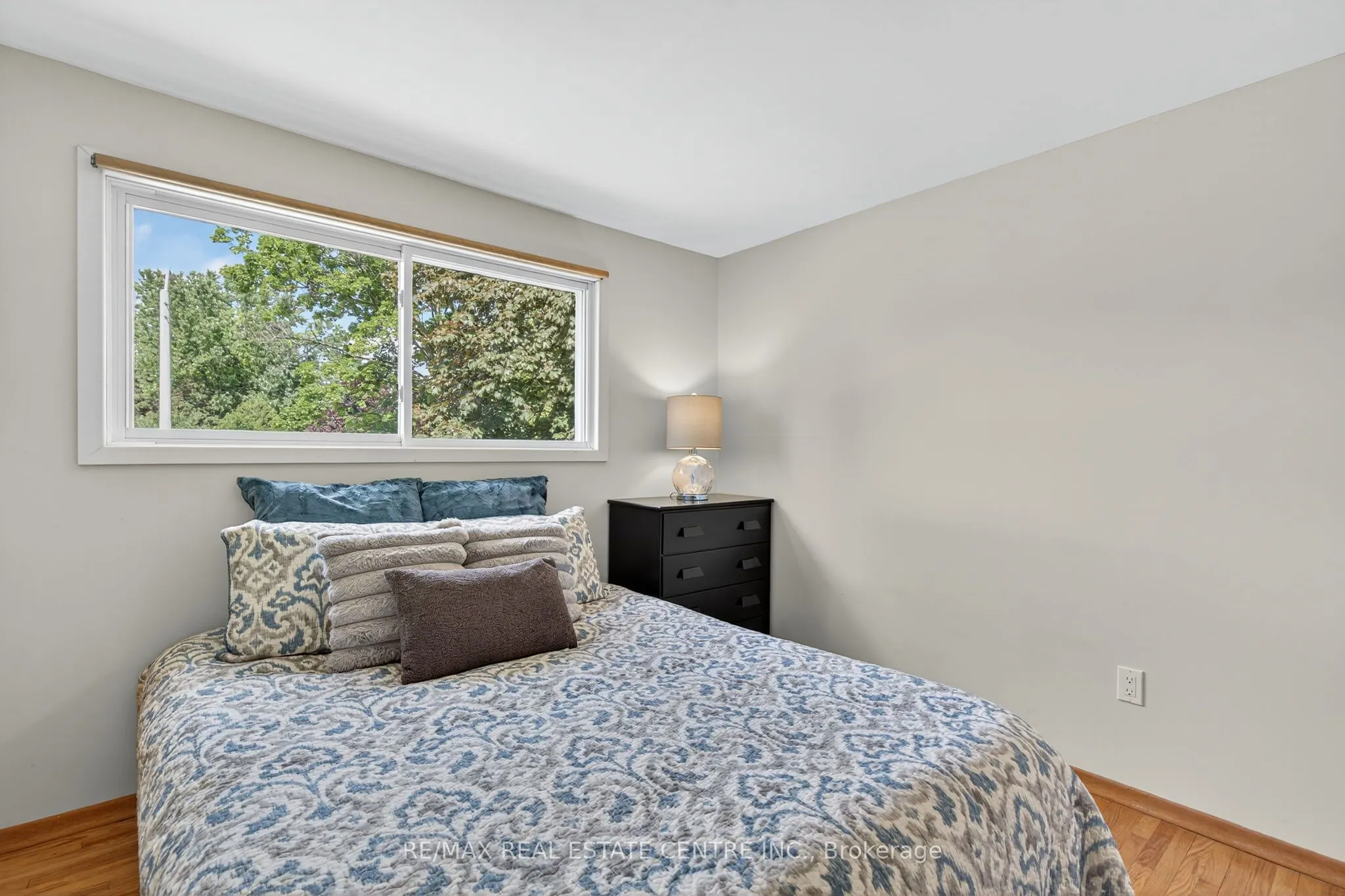 75 Maple Crescent