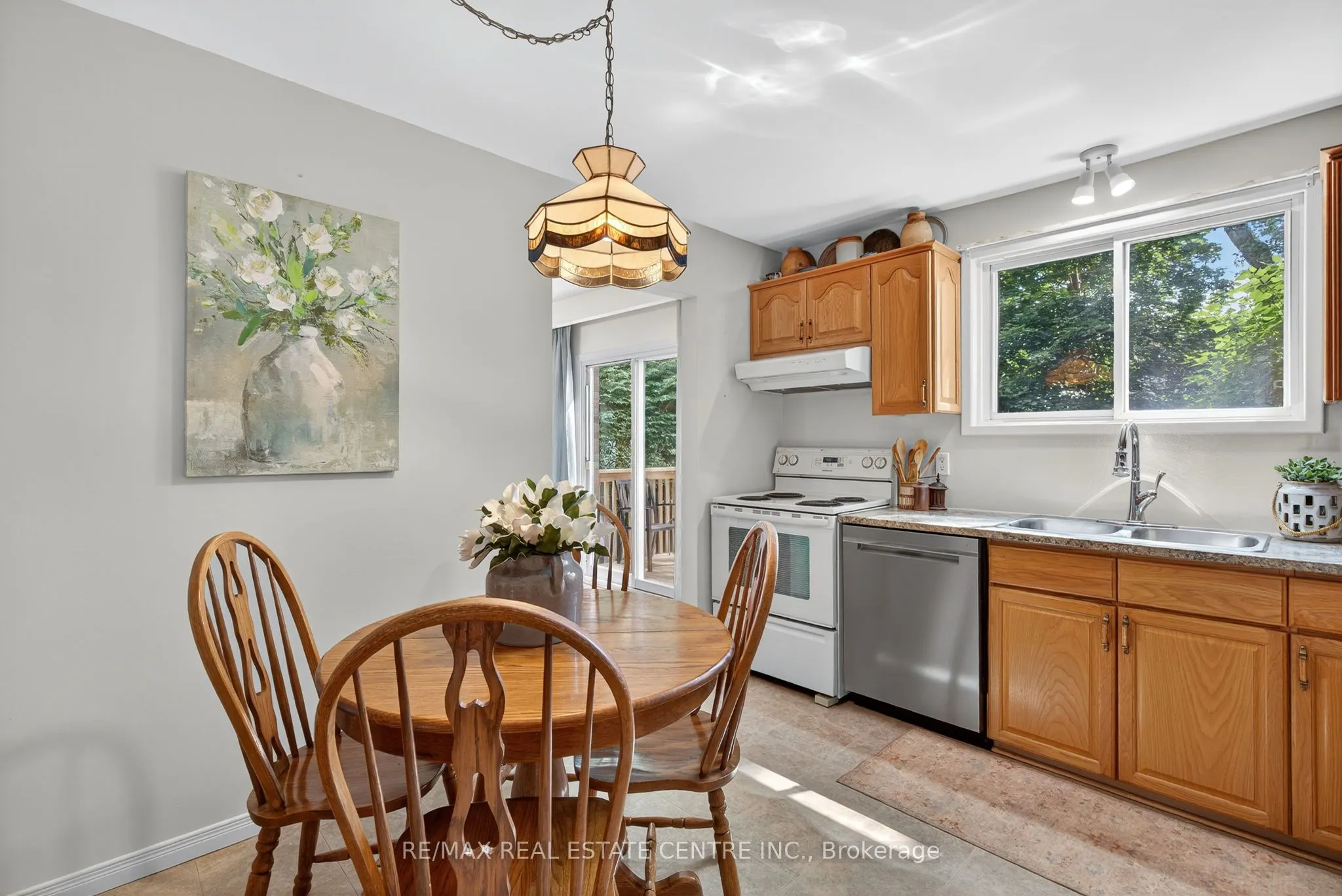 75 Maple Crescent