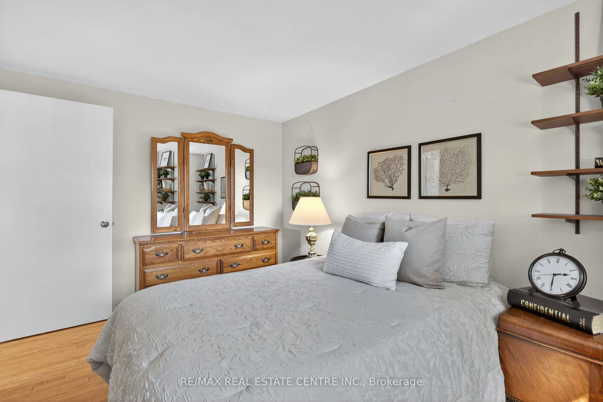 75 Maple Crescent