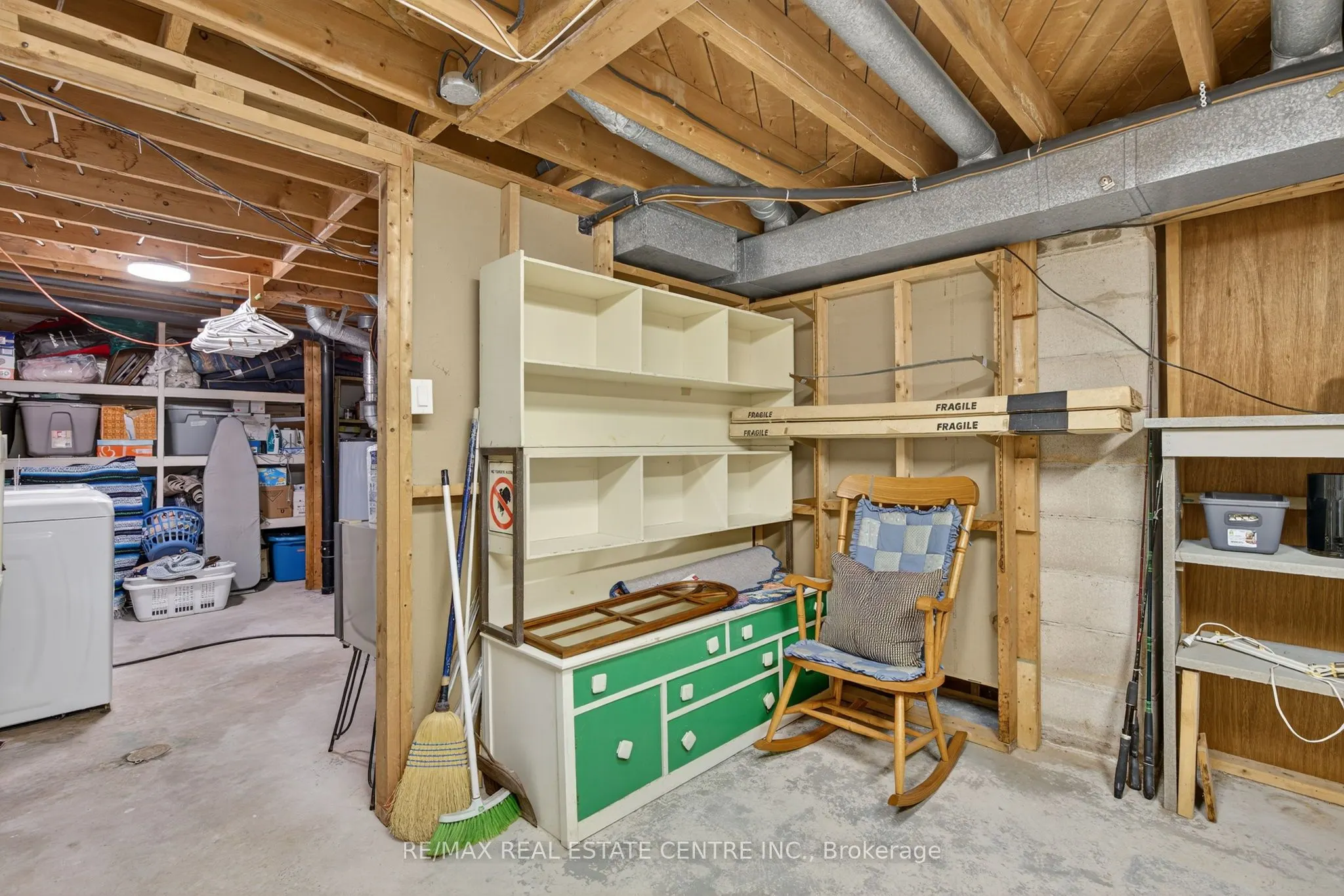75 Maple Crescent