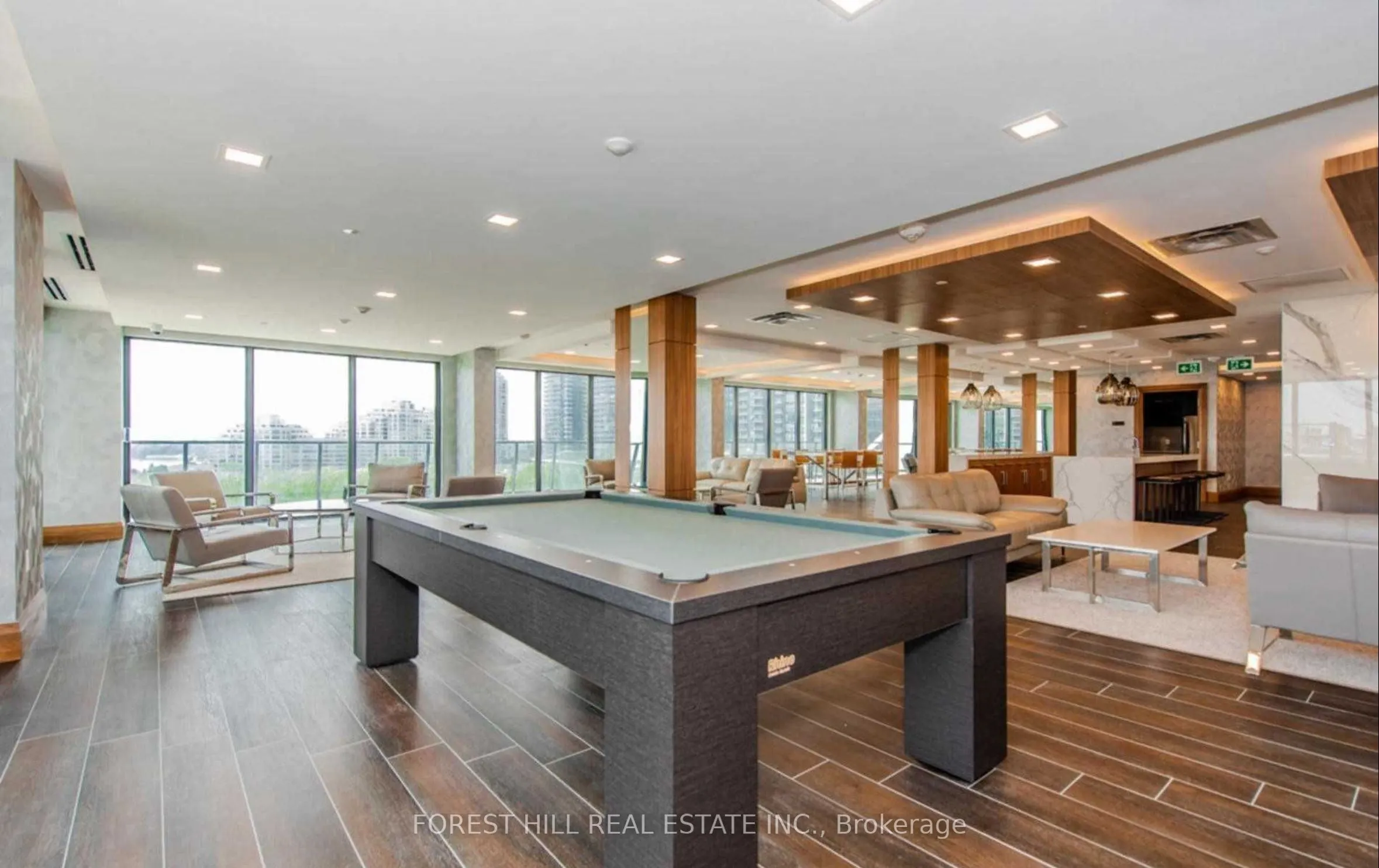 20 Shore Breeze Drive, #1507