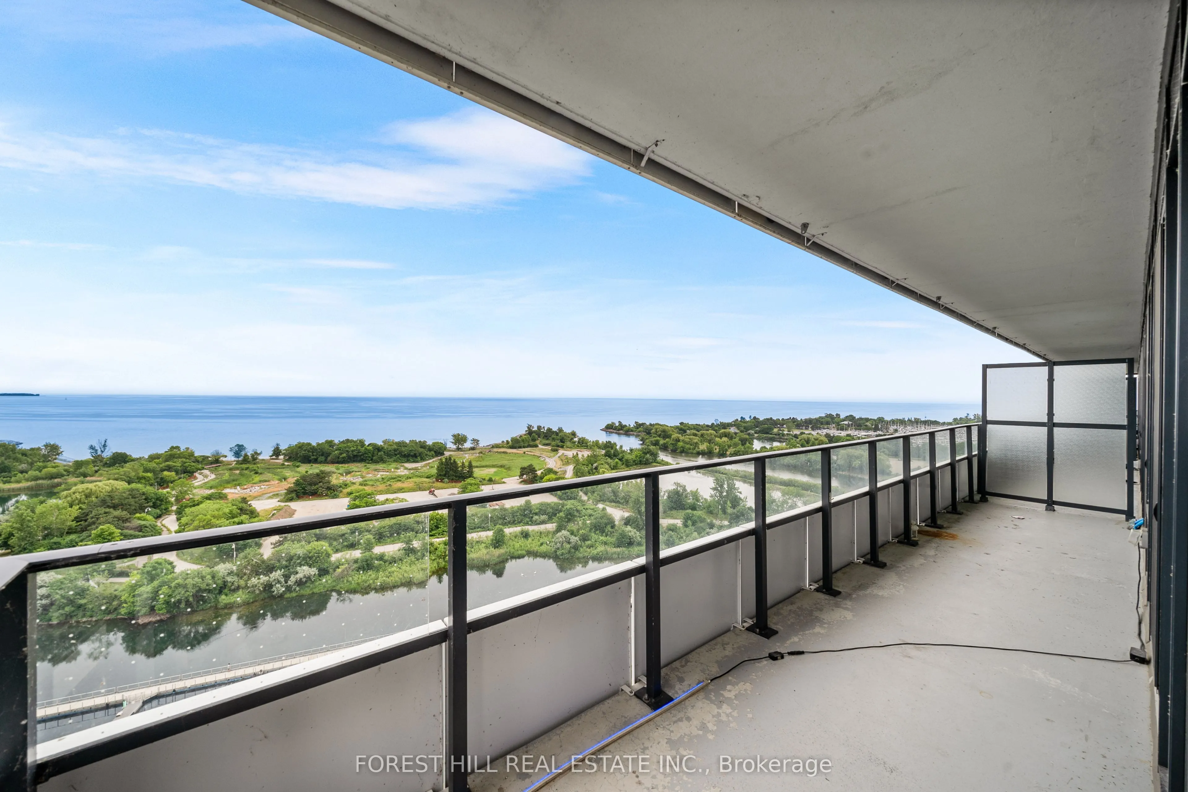 20 Shore Breeze Drive, #1507