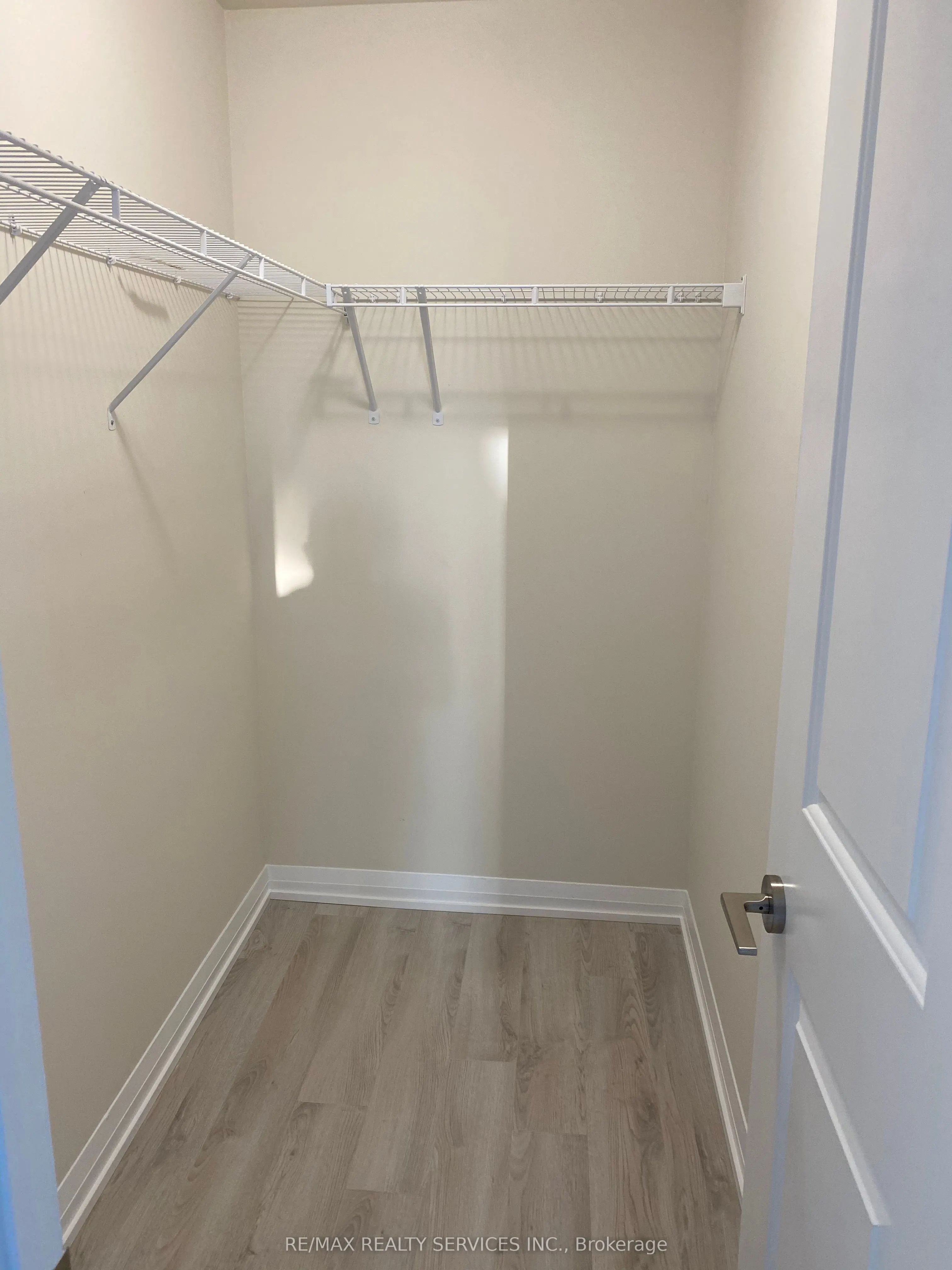 65 Watergarden Drive, #901