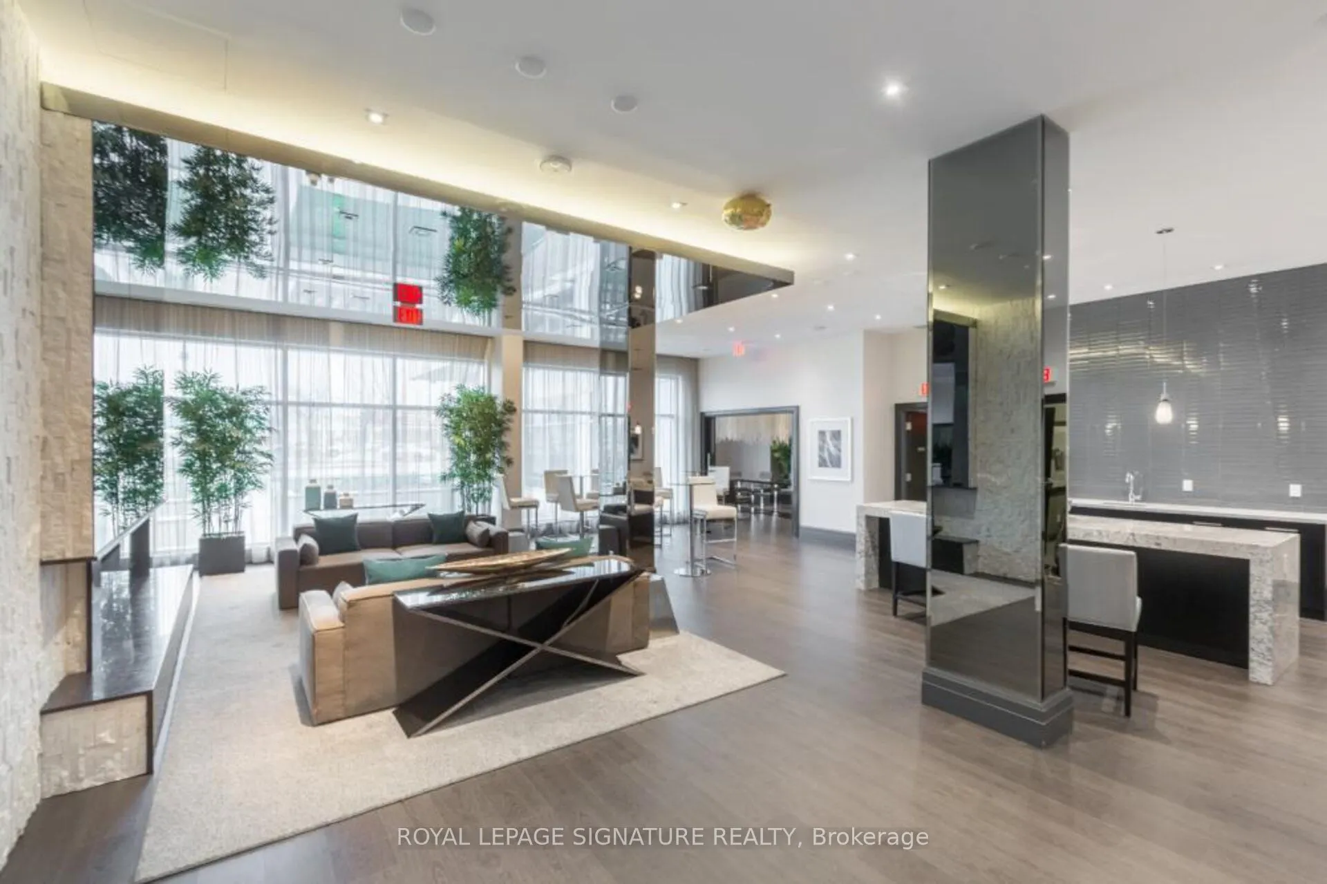 65 Speers Road, #610
